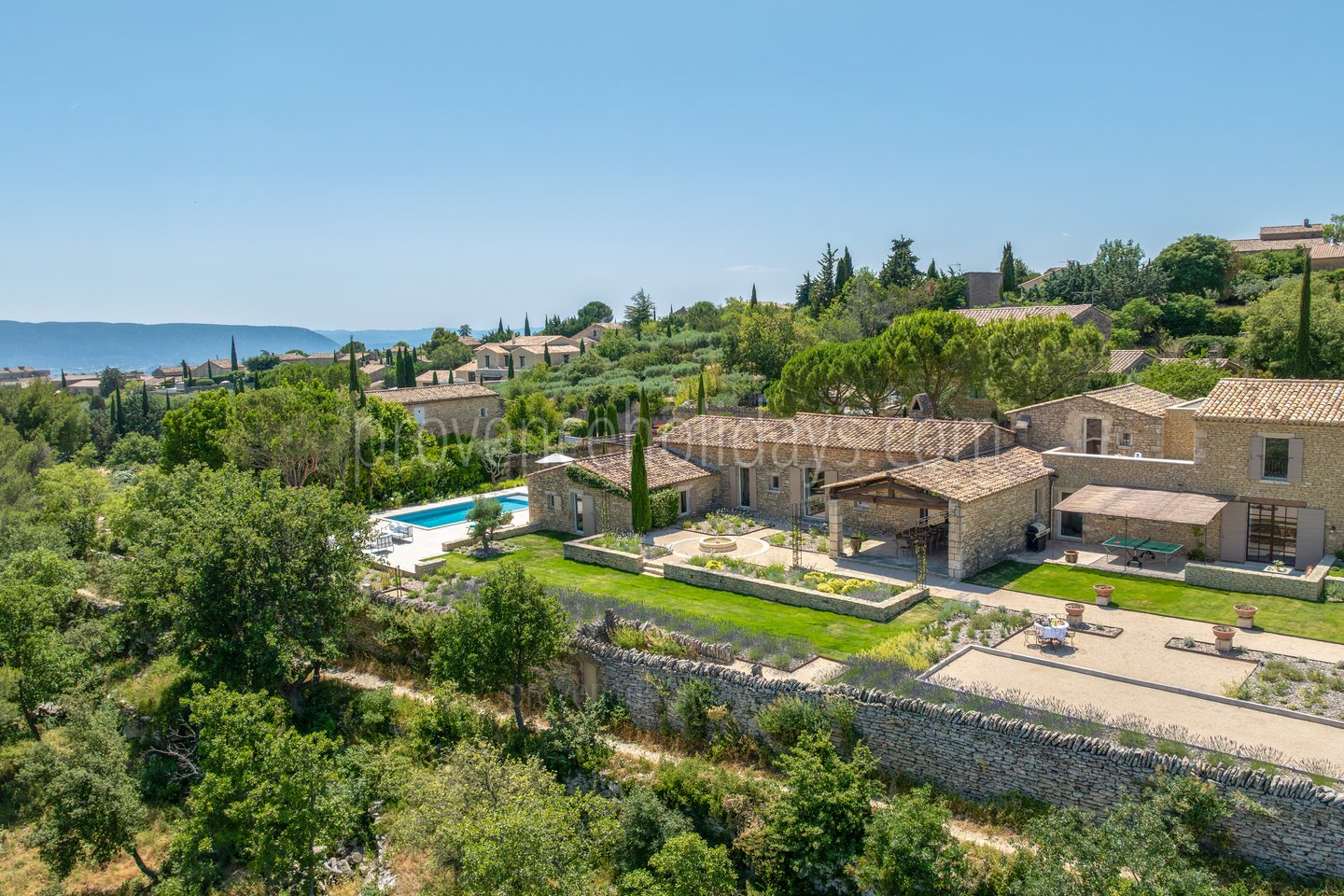 2 - Mas de Charline: Villa: Exterior