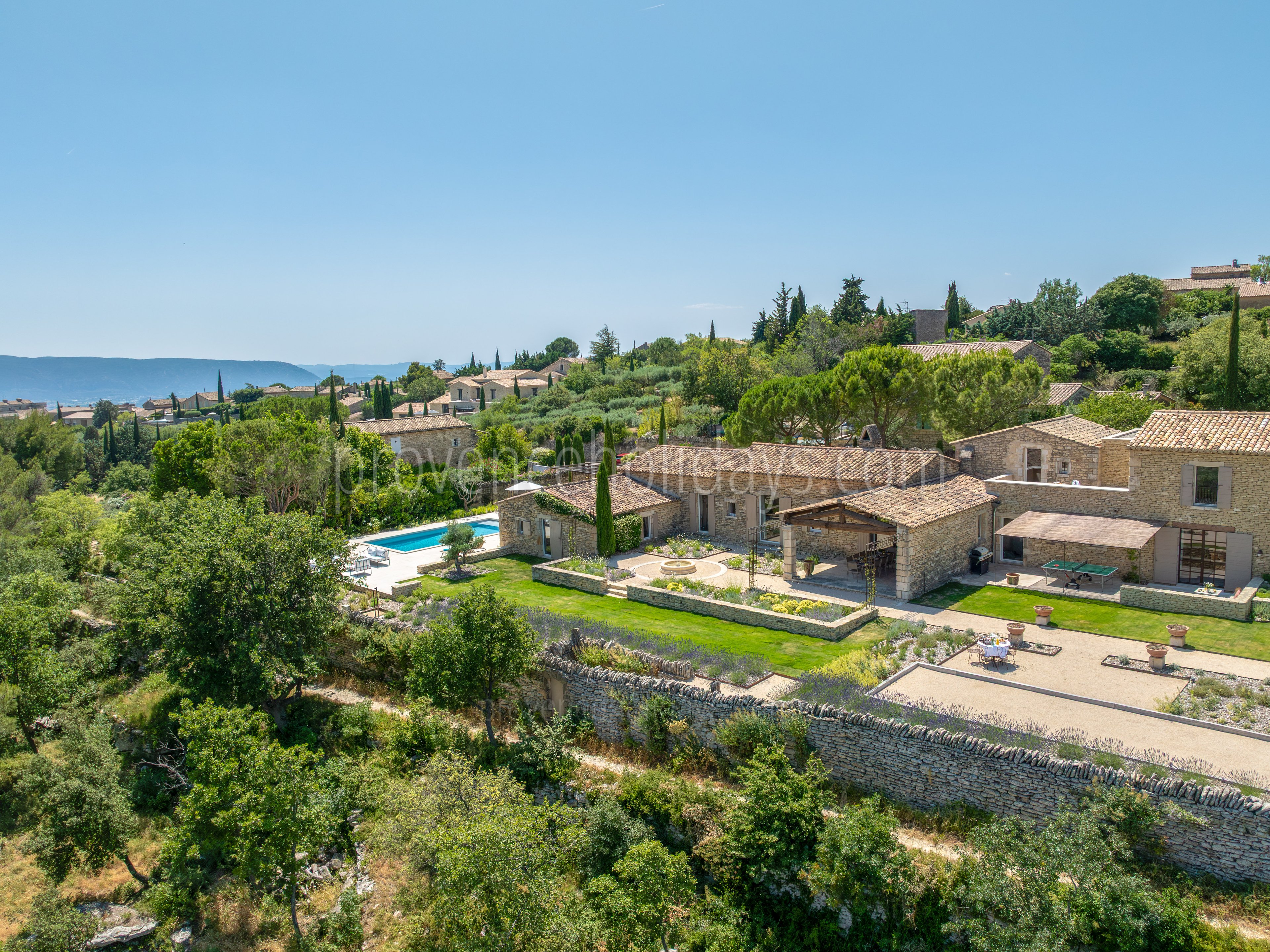 2 - Mas de Charline: Villa: Exterior