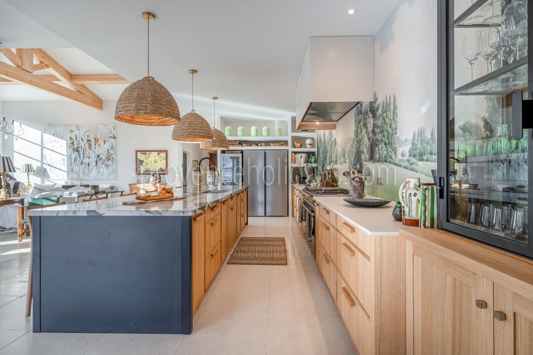 28 - Domaine des Arts: Villa: Interior