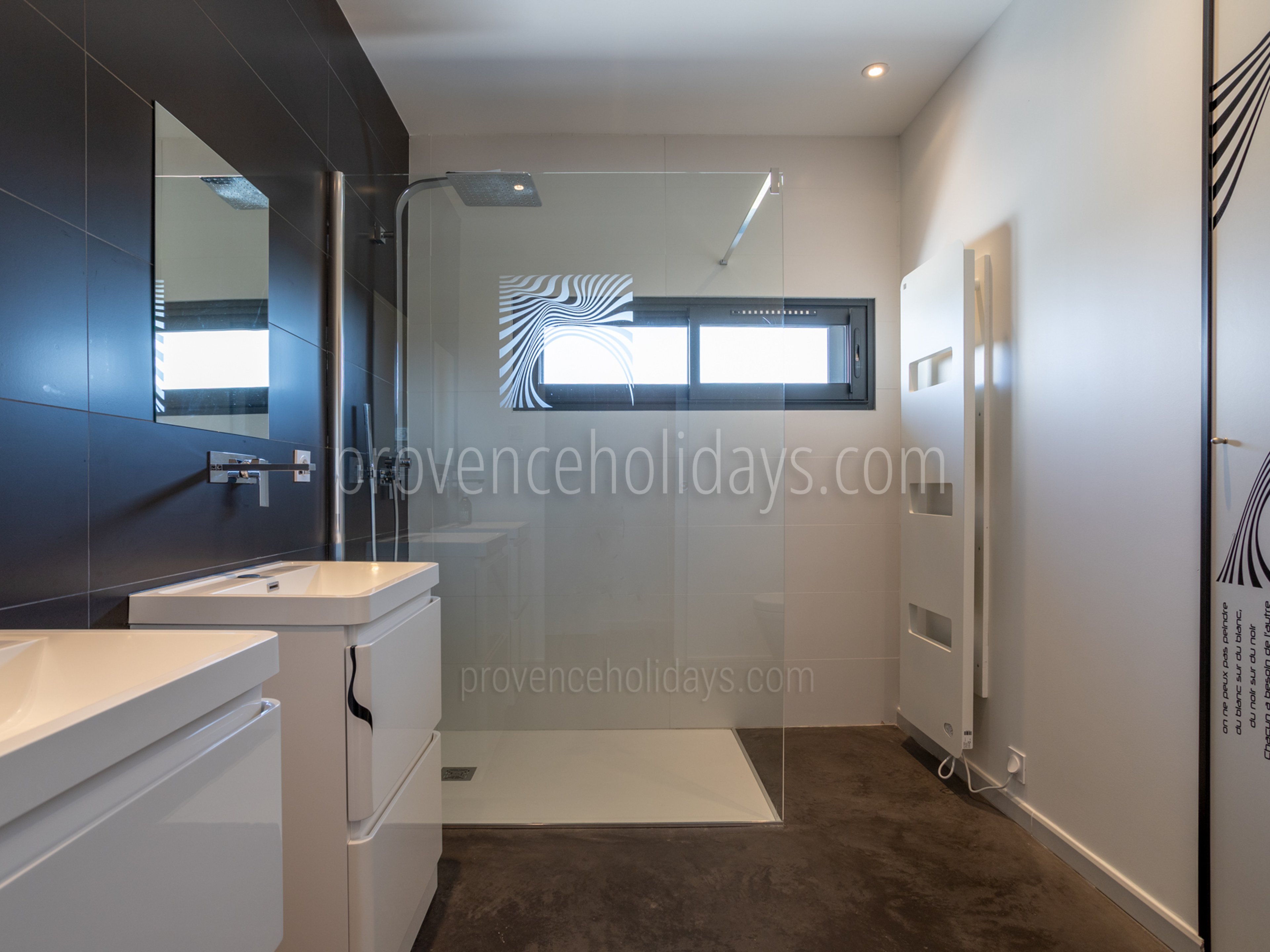 10 - Maison Valley: Villa: Bathroom