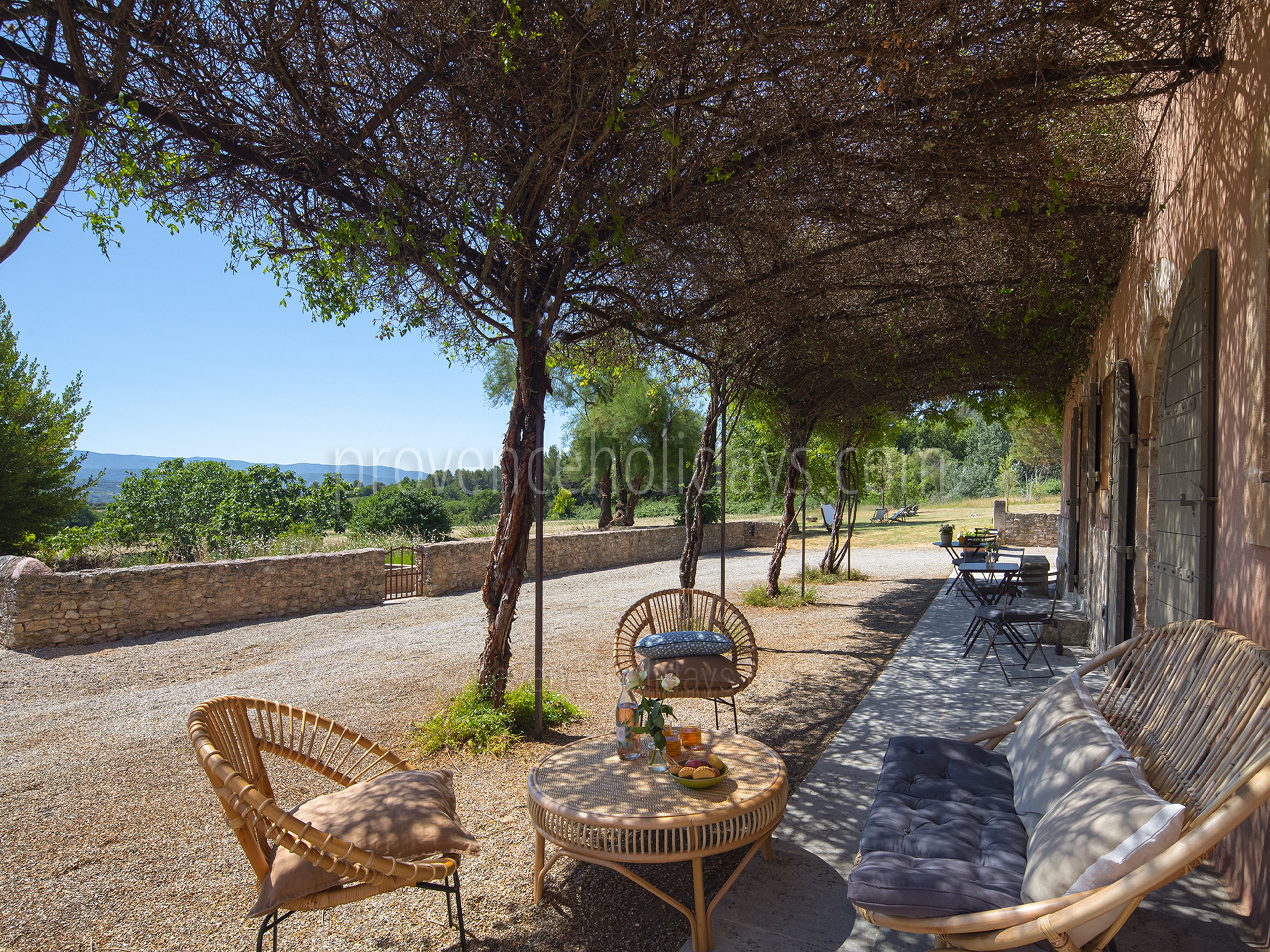 18 - La Bastide des Sources: Villa: Exterior