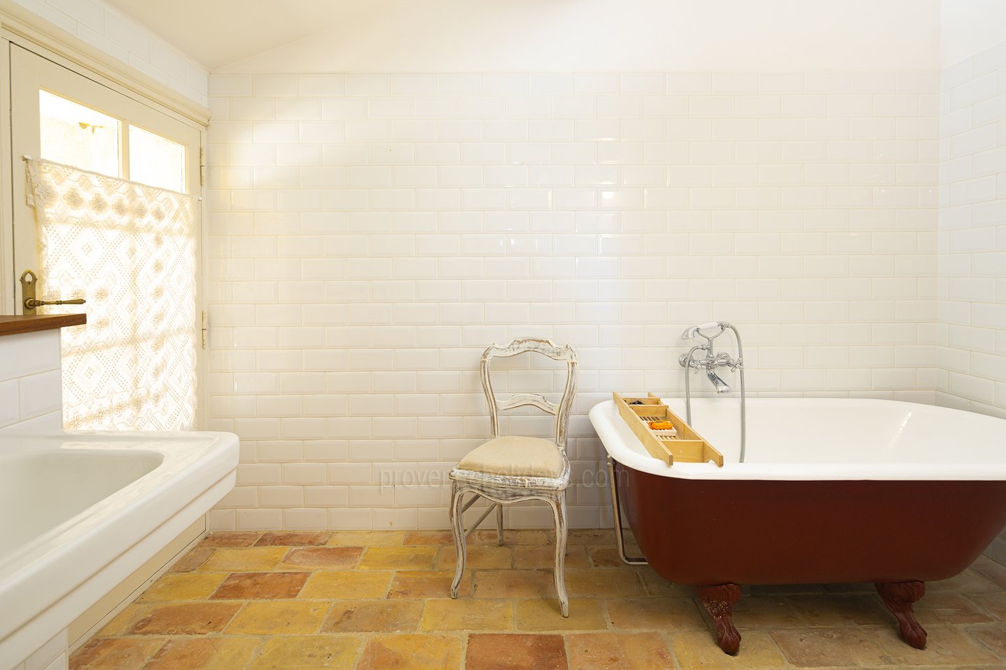 43 - Mas des Anges: Villa: Bathroom