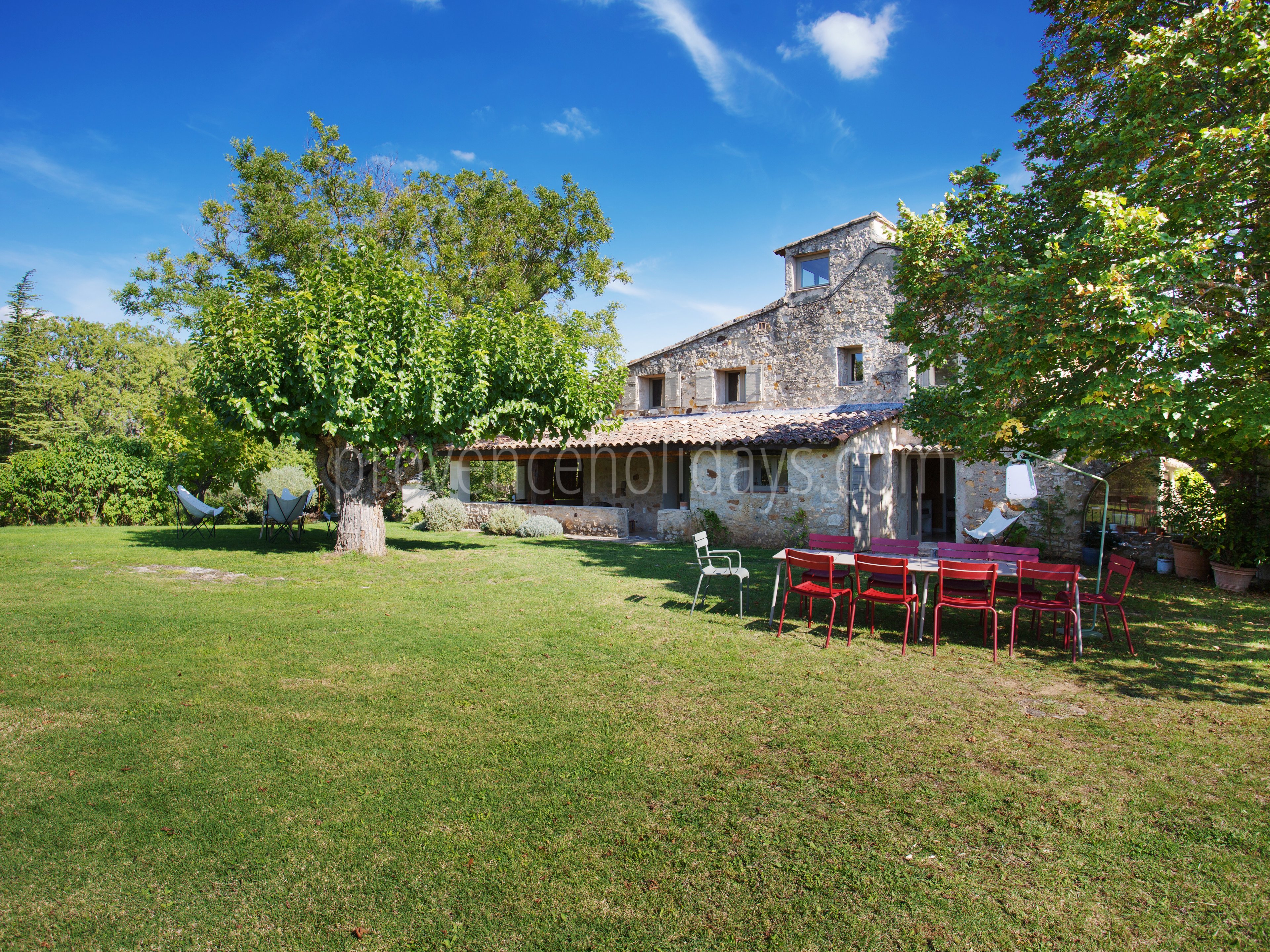 67 - Le Hameau de Goult: Villa: Exterior
