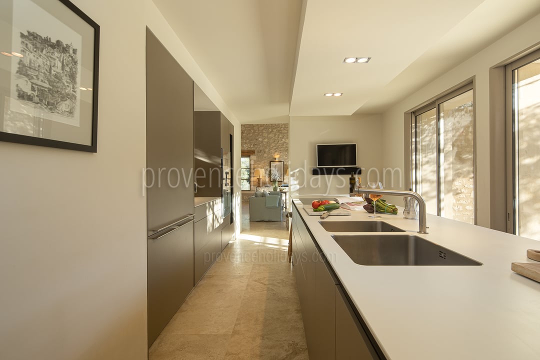 15 - Mas Harmonie: Villa: Interior