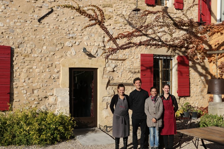 Wine Tasting in Pernes-les-Fontaines