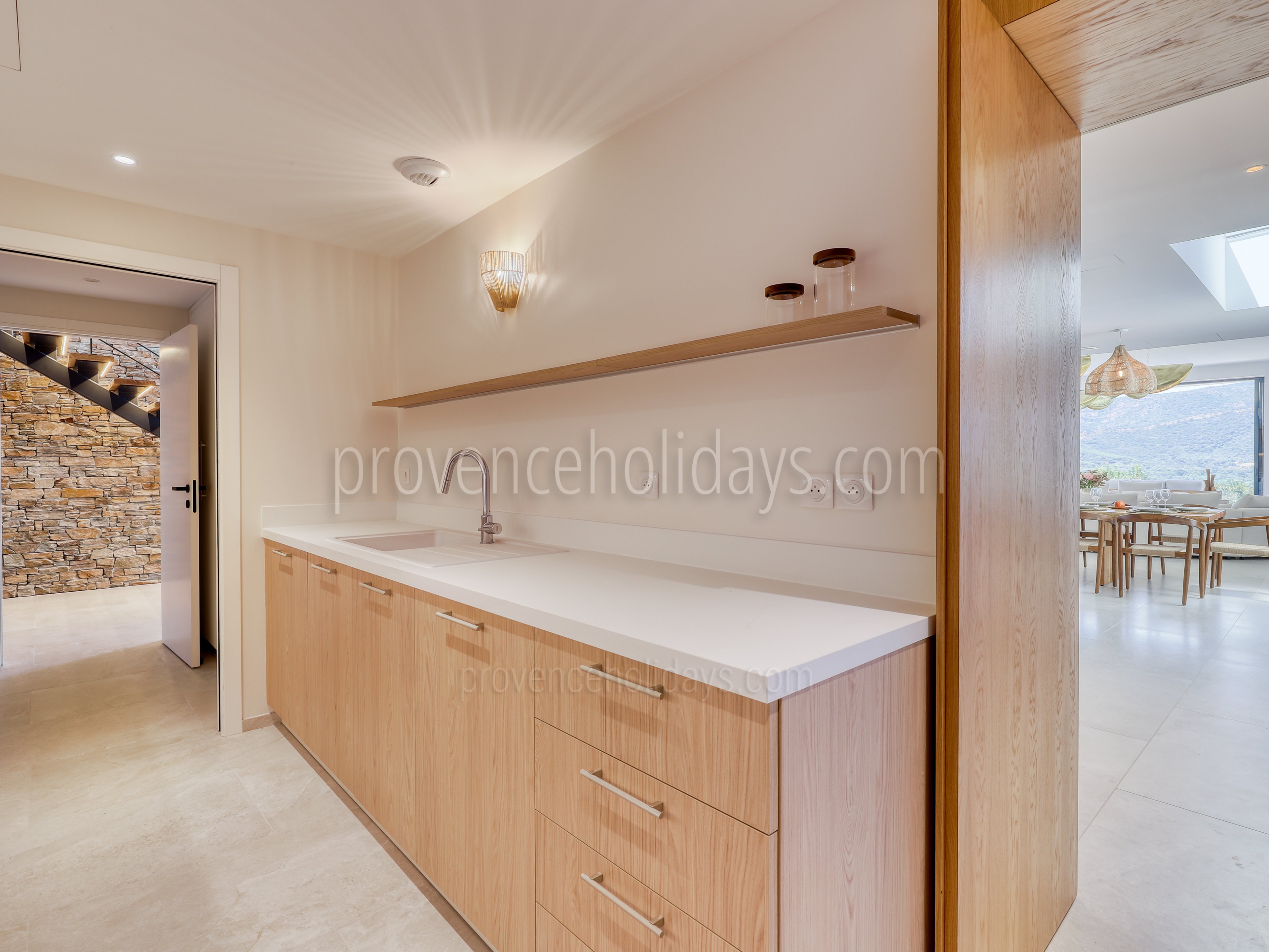 16 - Domaine de la Baie: Villa: Interior