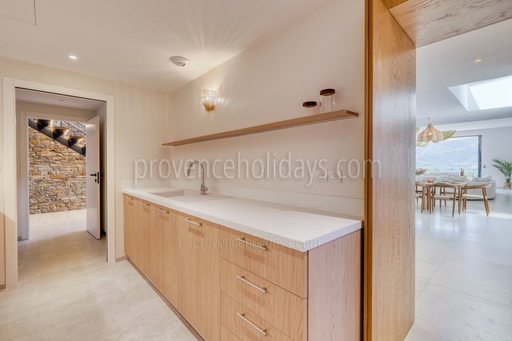 16 - Domaine de la Baie: Villa: Interior