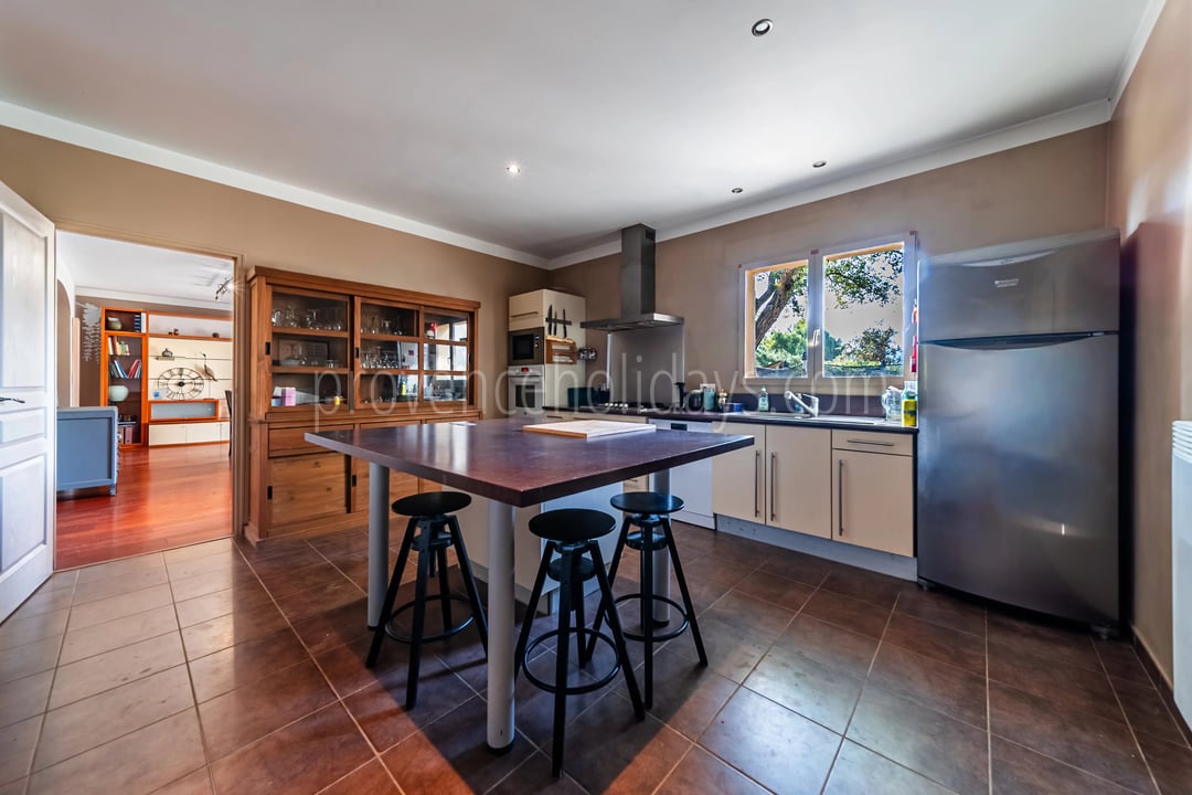 10 - Character house in Cabrières-d’Avignon: Villa: Interior