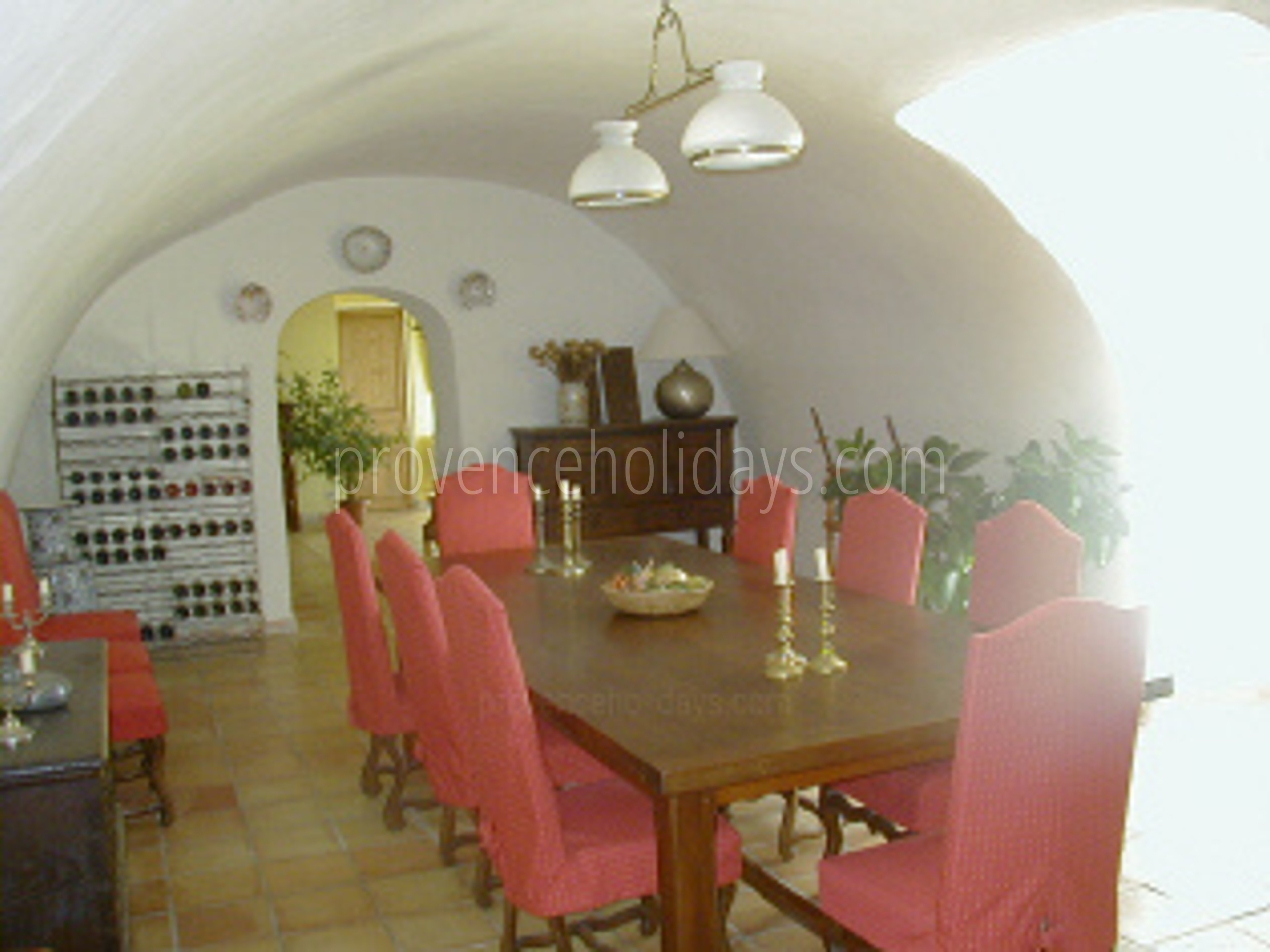 31 - Mas Lambesc: Villa: Interior