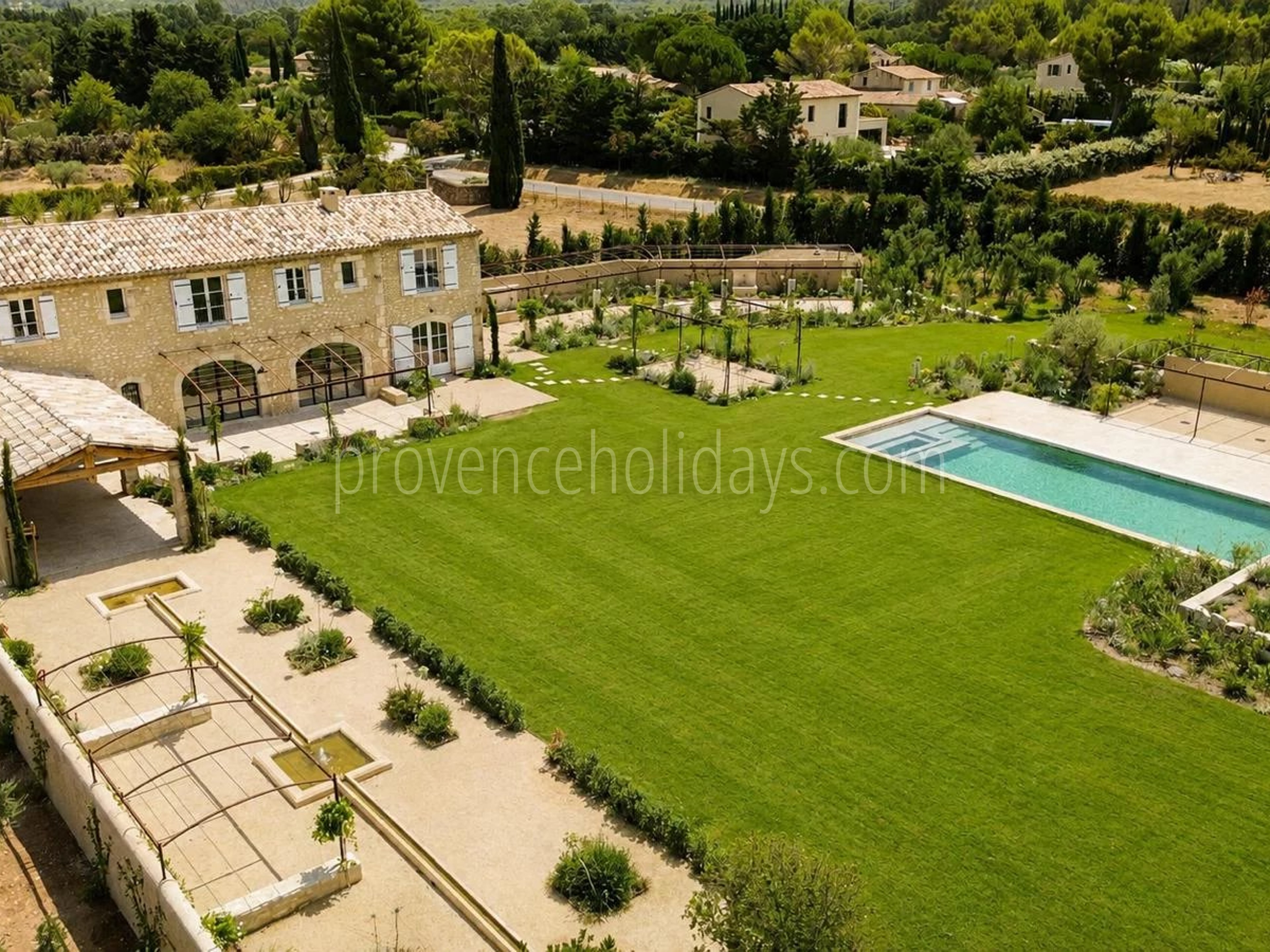 4 - Provençal mas in Eygalières: Villa: Pool