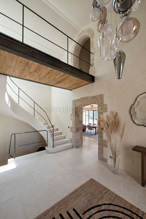 164 - Le Loup des Alpilles: Villa: Interior