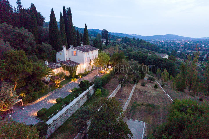 5 - Domaine Alta Vista: Villa: Exterior