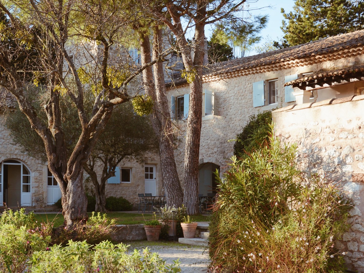 3 - Domaine de Réauville: Villa: Exterior
