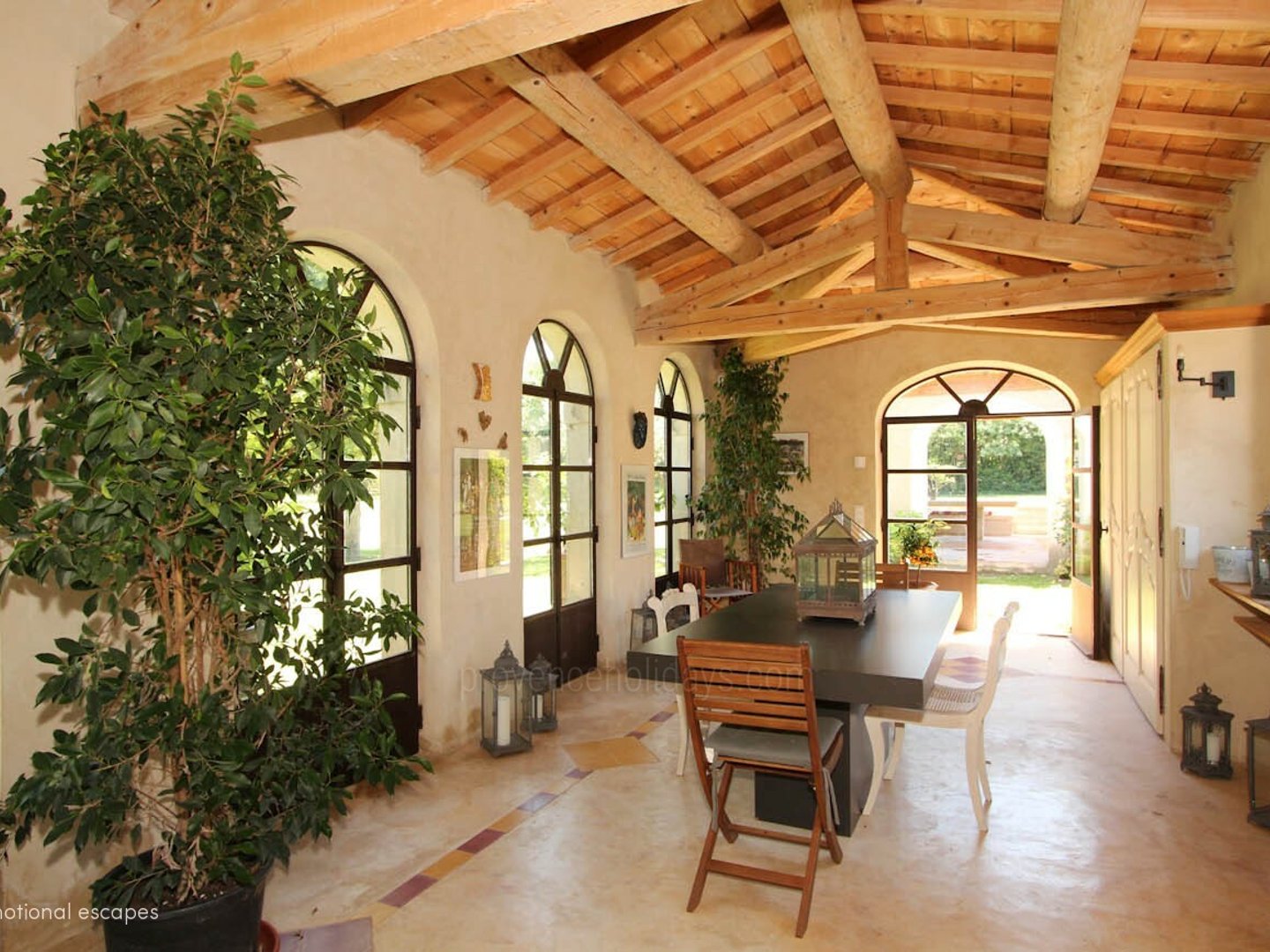 12 - Le Domaine des Cyprès: Villa: Interior