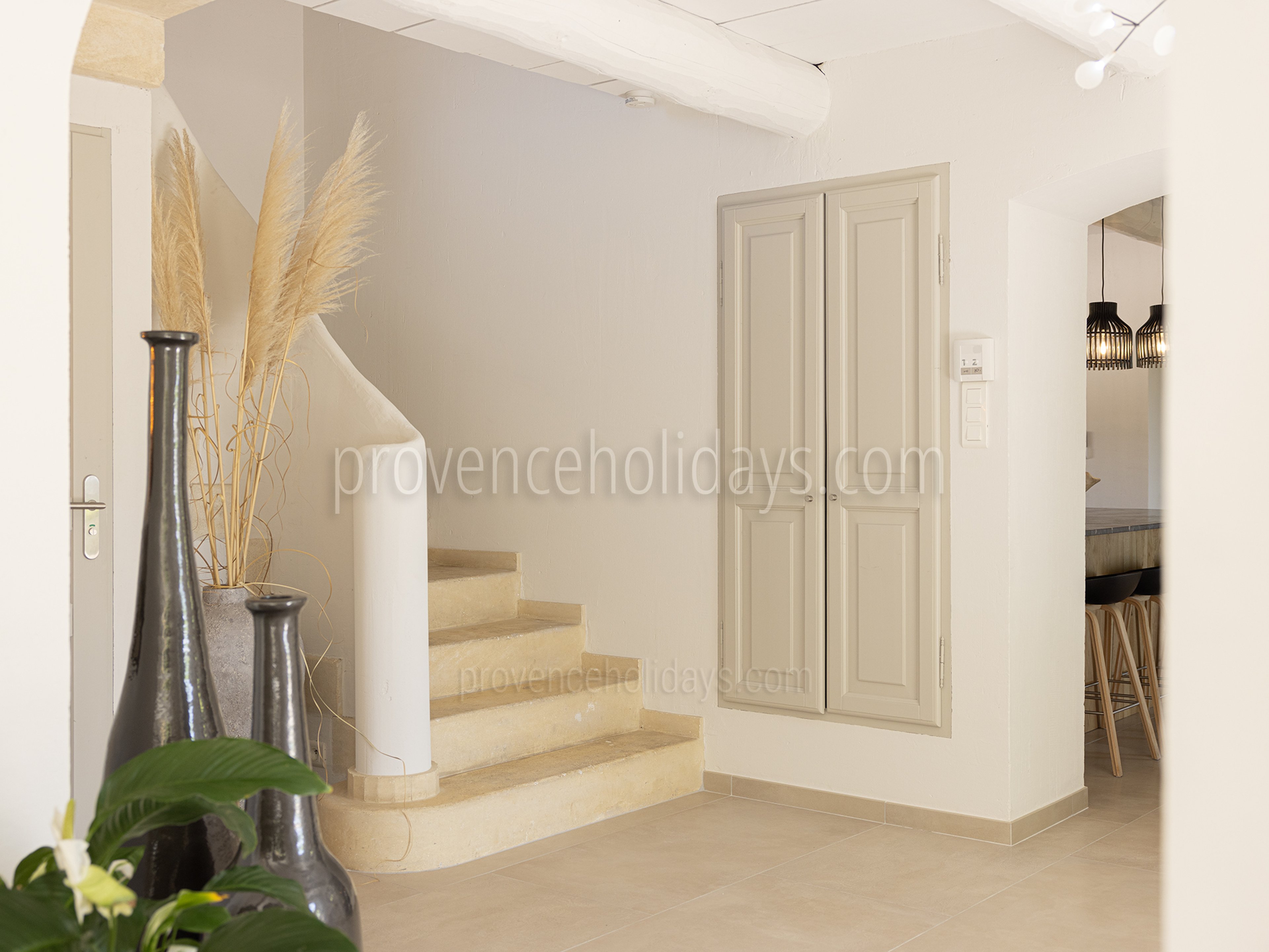 15 - Le Mas des Lauriers: Villa: Interior