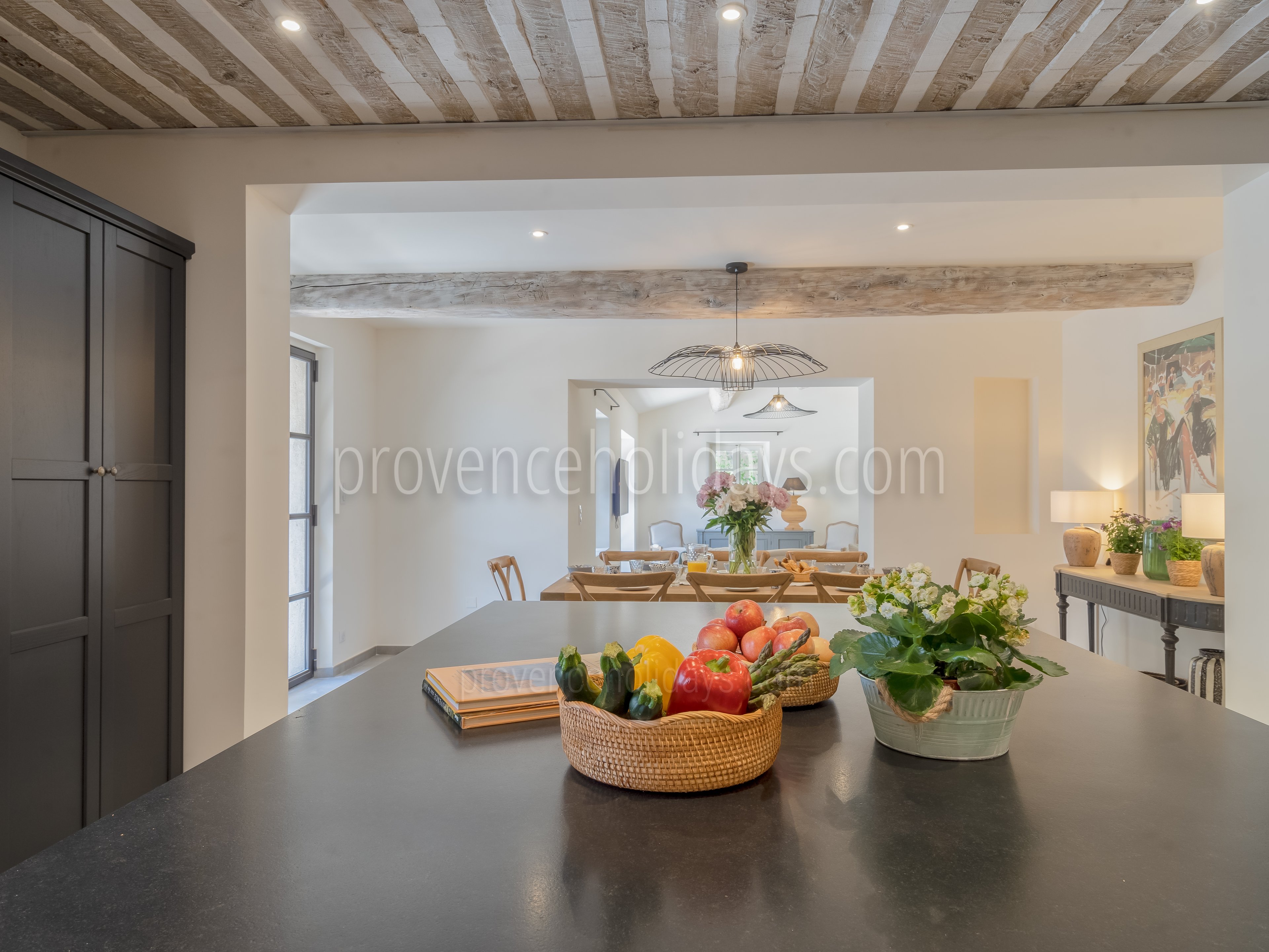 13 - Maison des Amandes: Villa: Interior