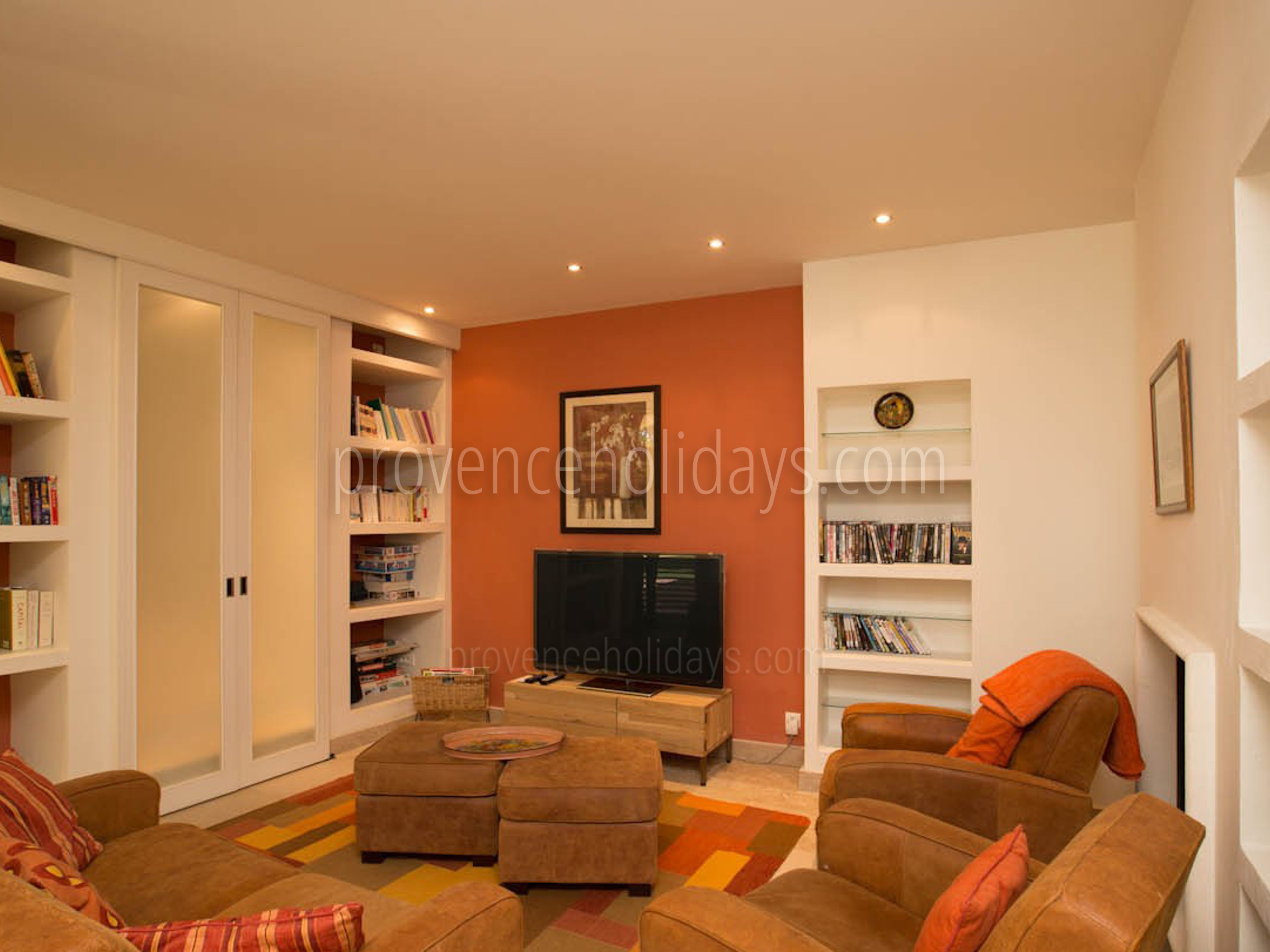 12 - Villa Jean: Villa: Interior