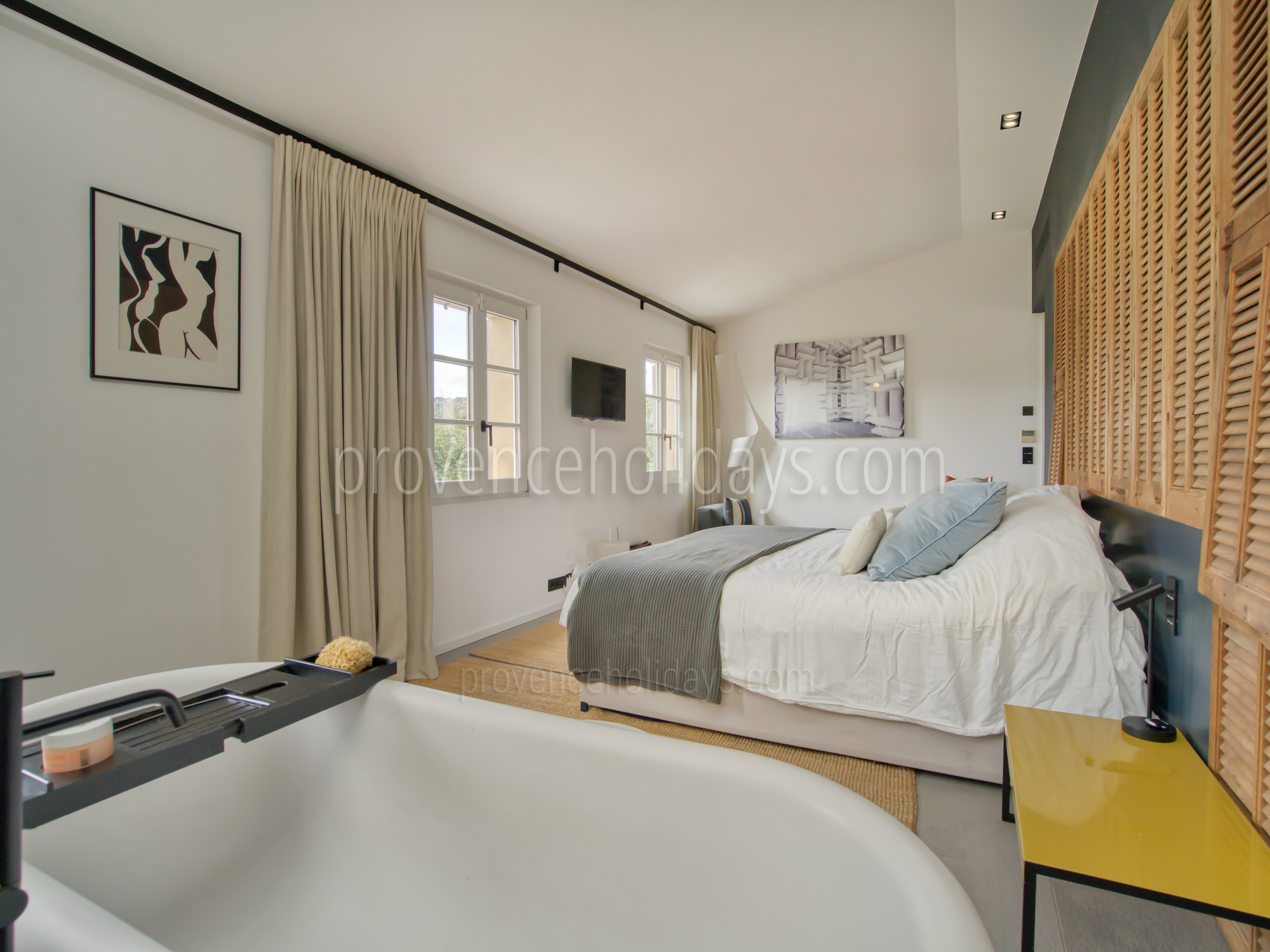 30 - Refuge d\'Azur: Villa: Bedroom