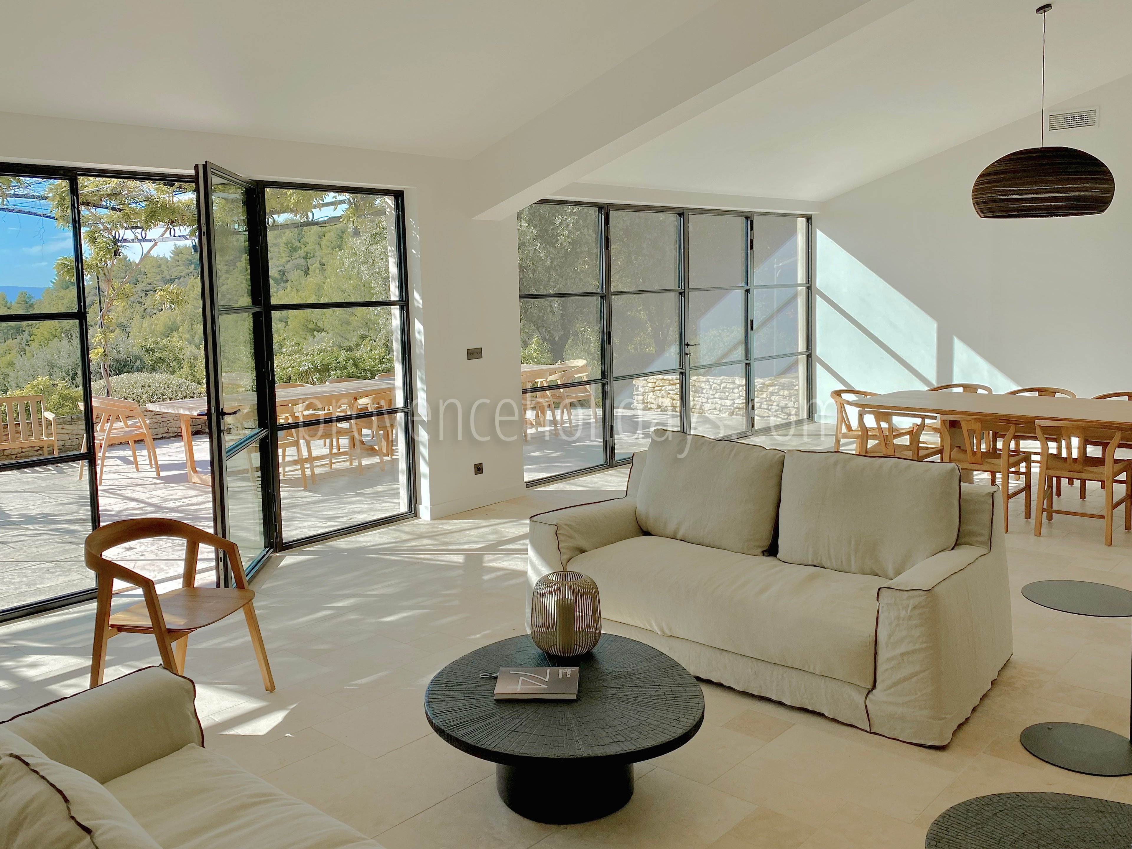 17 - Mas des Collines du Luberon: Villa: Interior