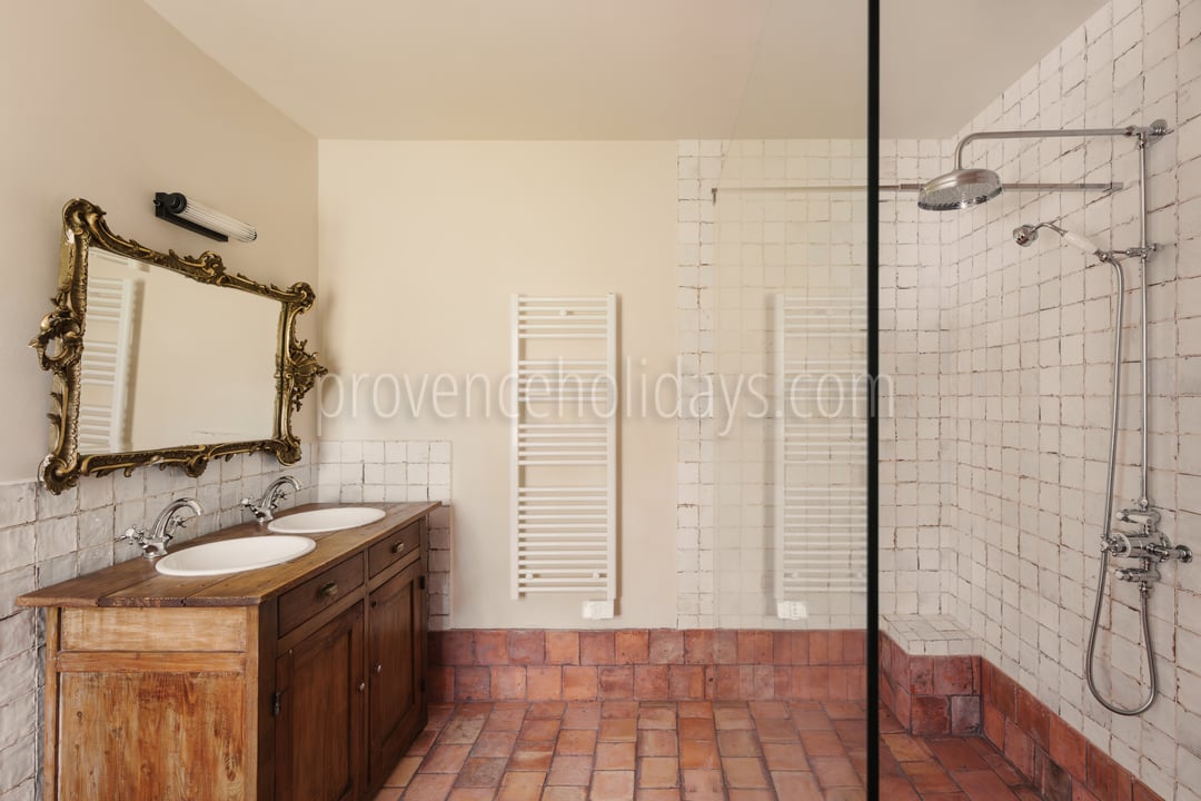 22 - Domaine Mariposa: Villa: Bathroom
