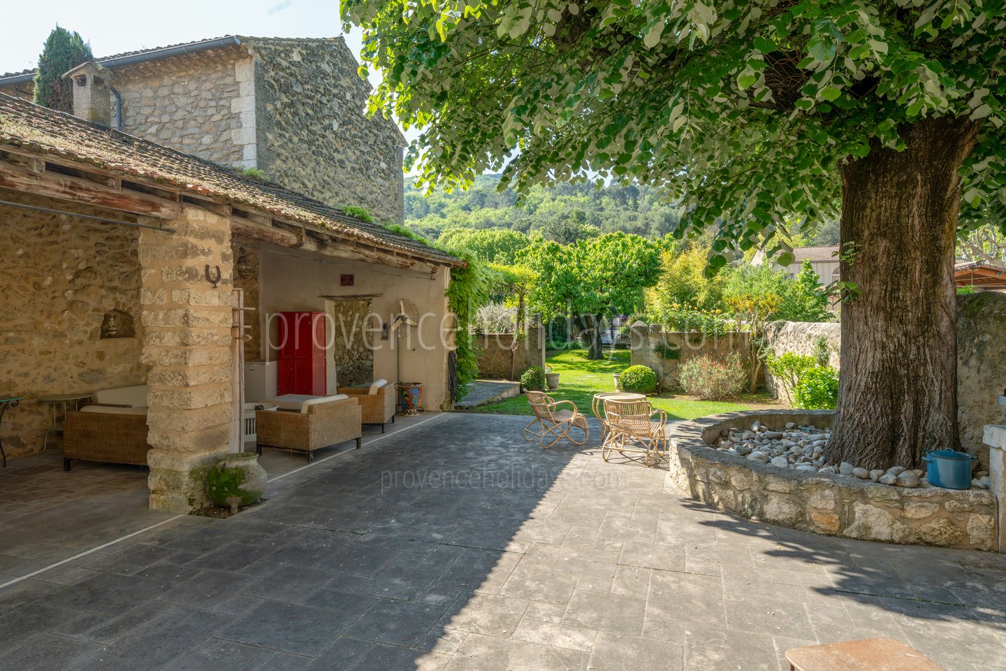 25 - Mas du Cours: Villa: Exterior