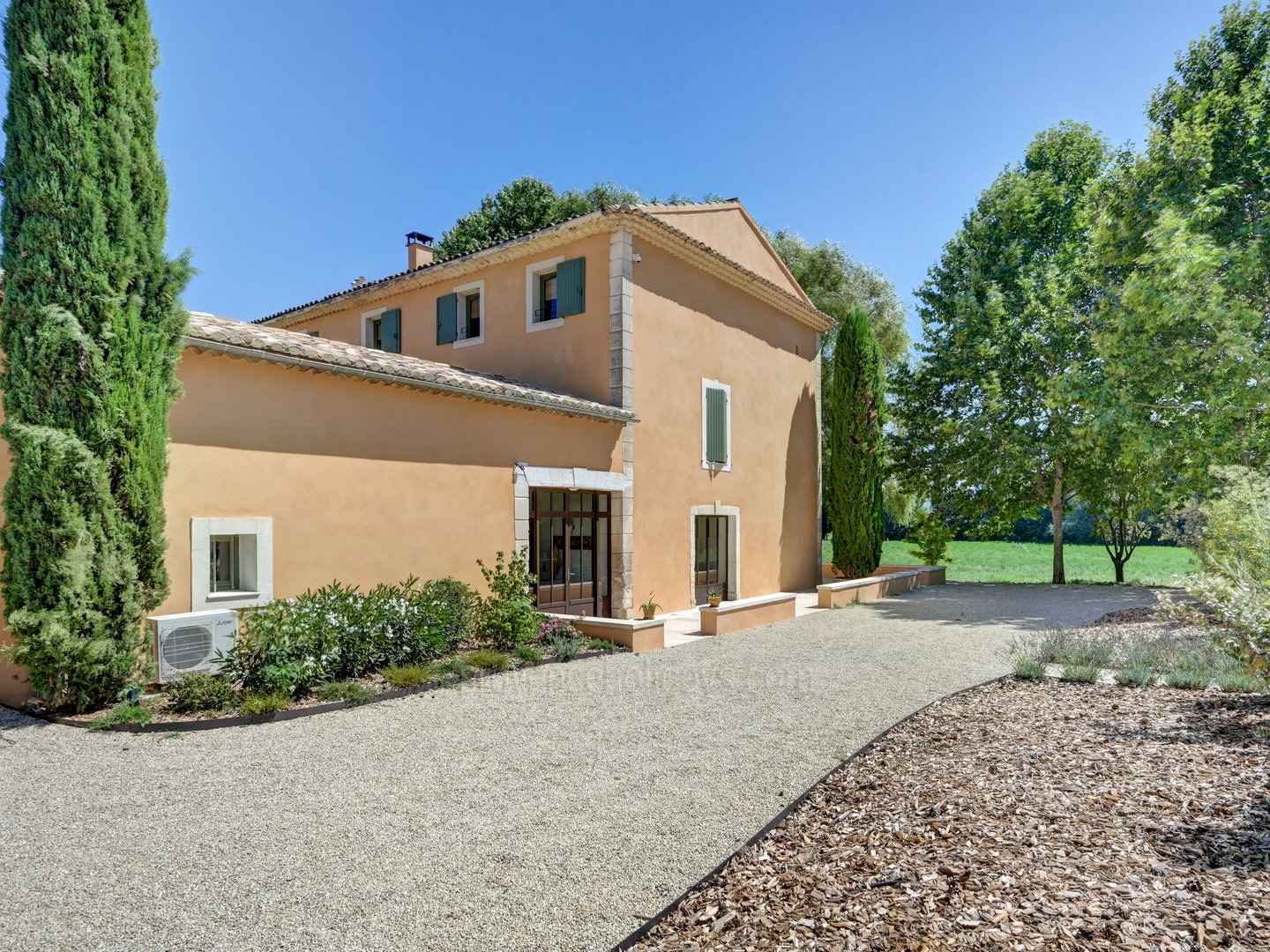 94 - Le Mas de Prestige: Villa: Exterior