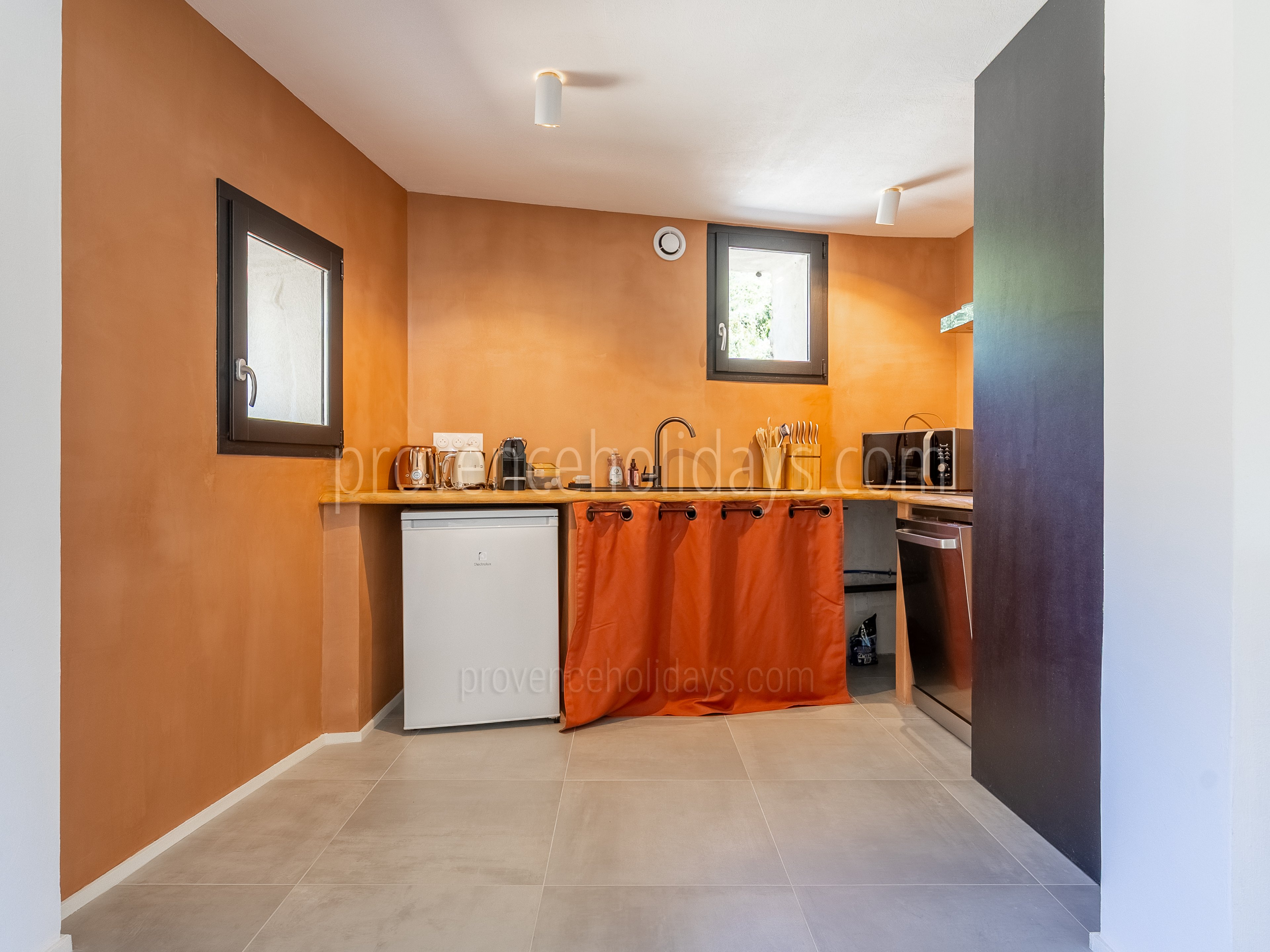 34 - Mas de la Rouquette: Villa: Interior
