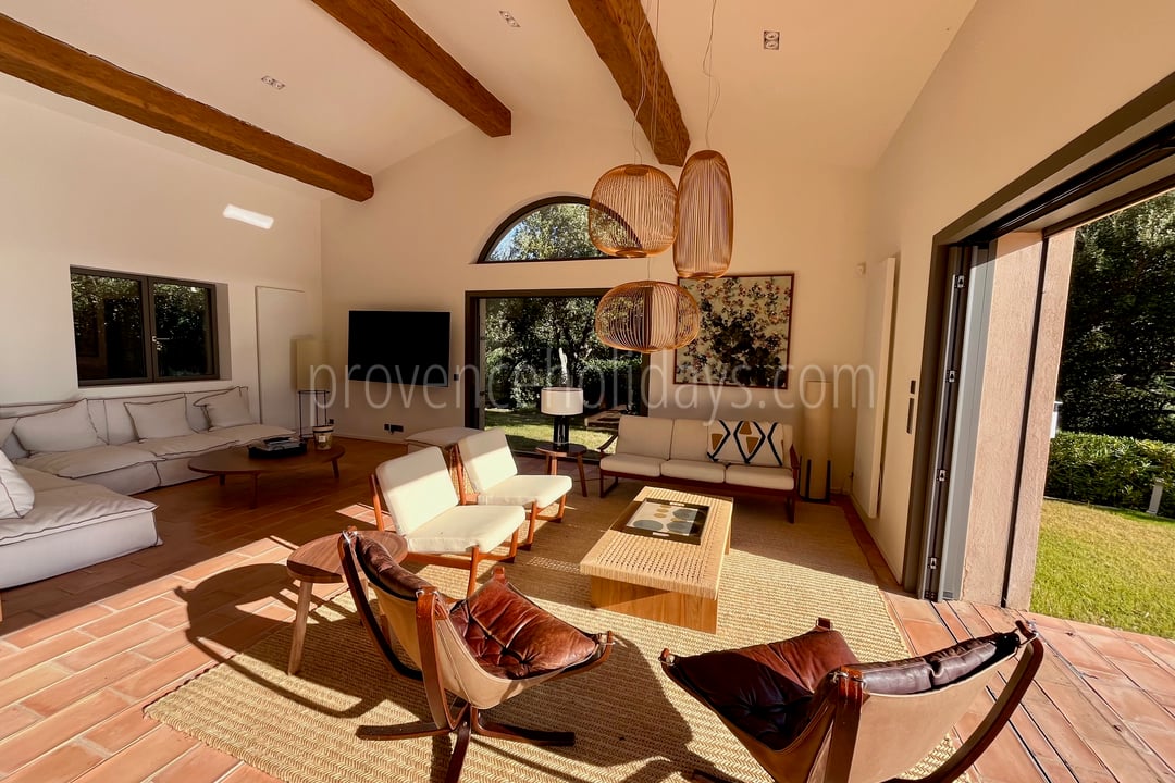 5 - Villa Lily: Villa: Interior