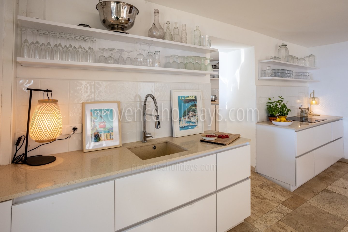 14 - Rivage: Villa: Interior
