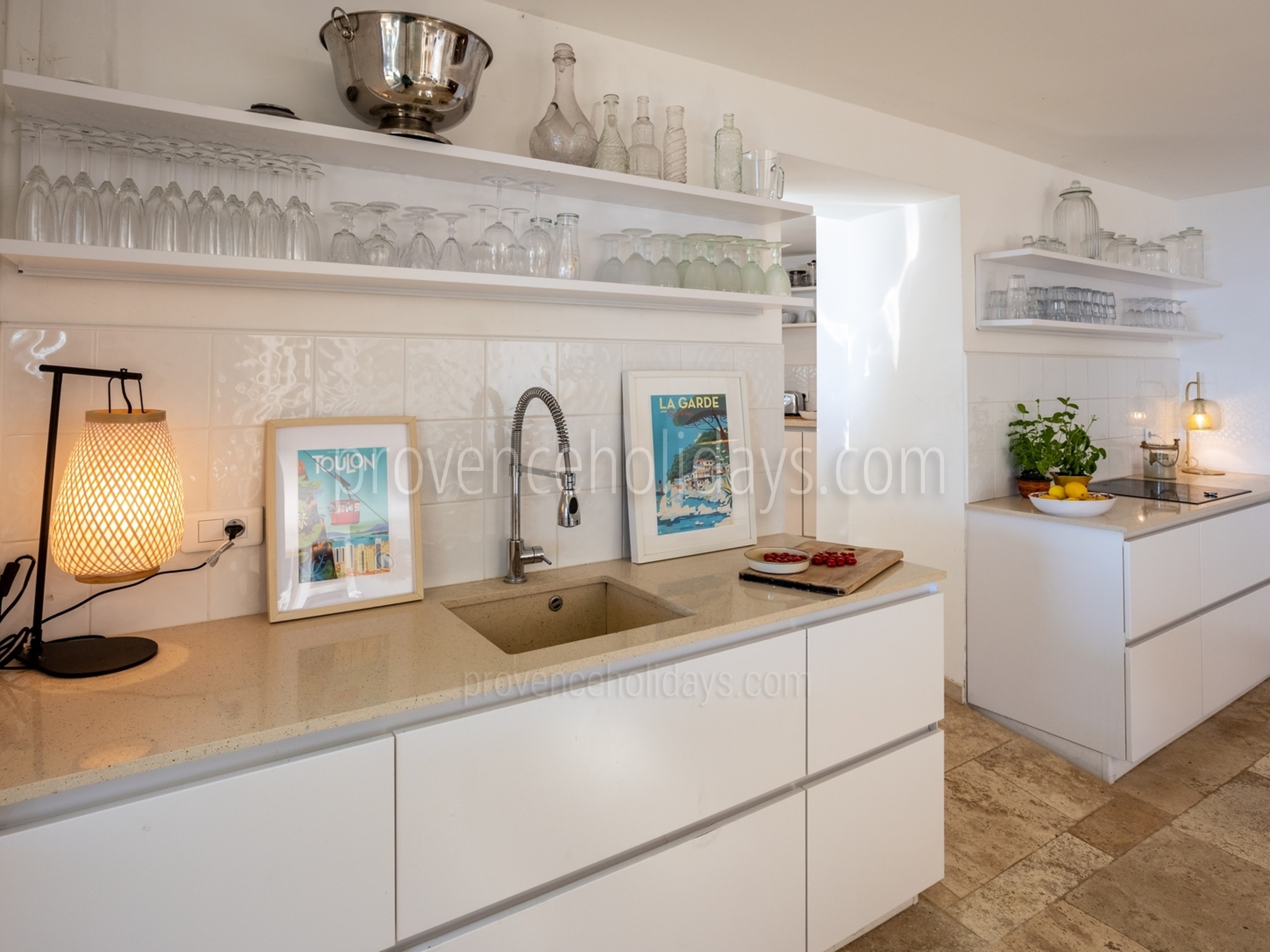 14 - Rivage: Villa: Interior