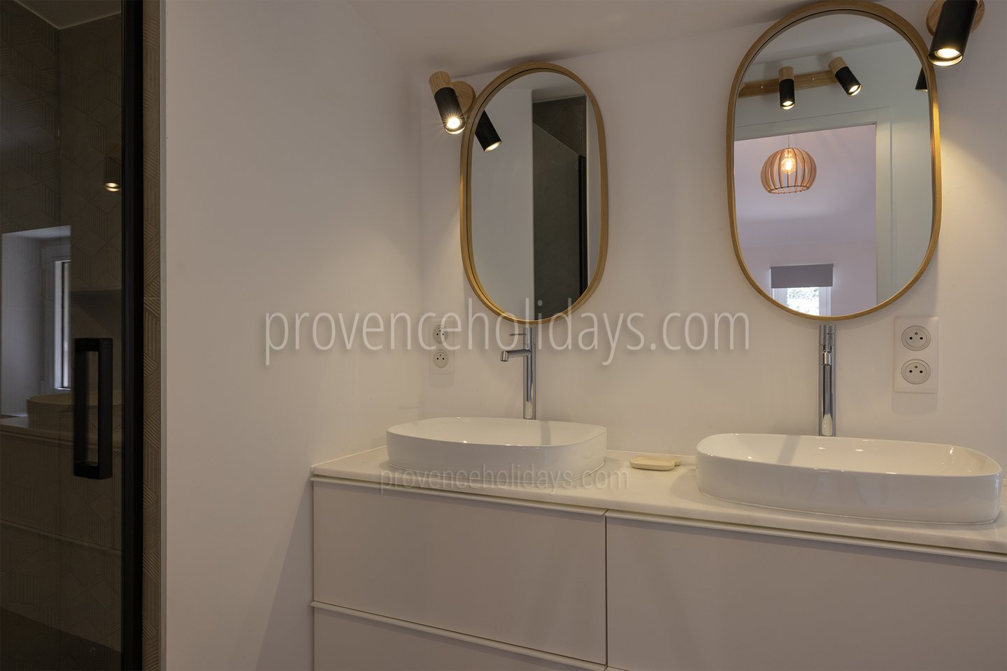 32 - Mas de Giulia: Villa: Bathroom