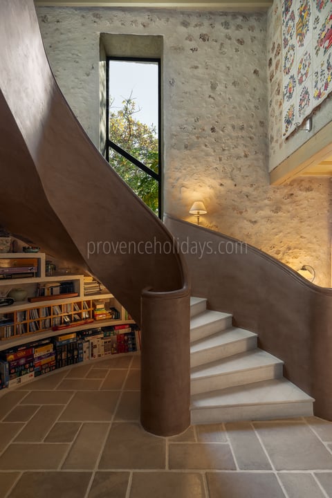 31 - Domaine Three Lakes: Villa: Interior