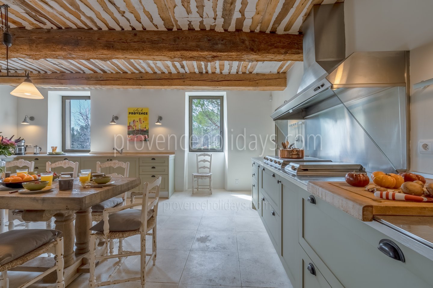 25 - La Bastide des Sources: Villa: Interior
