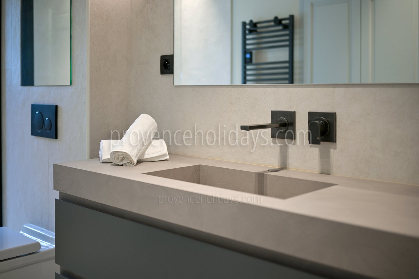 31 - Le Moulin: Villa: Bathroom