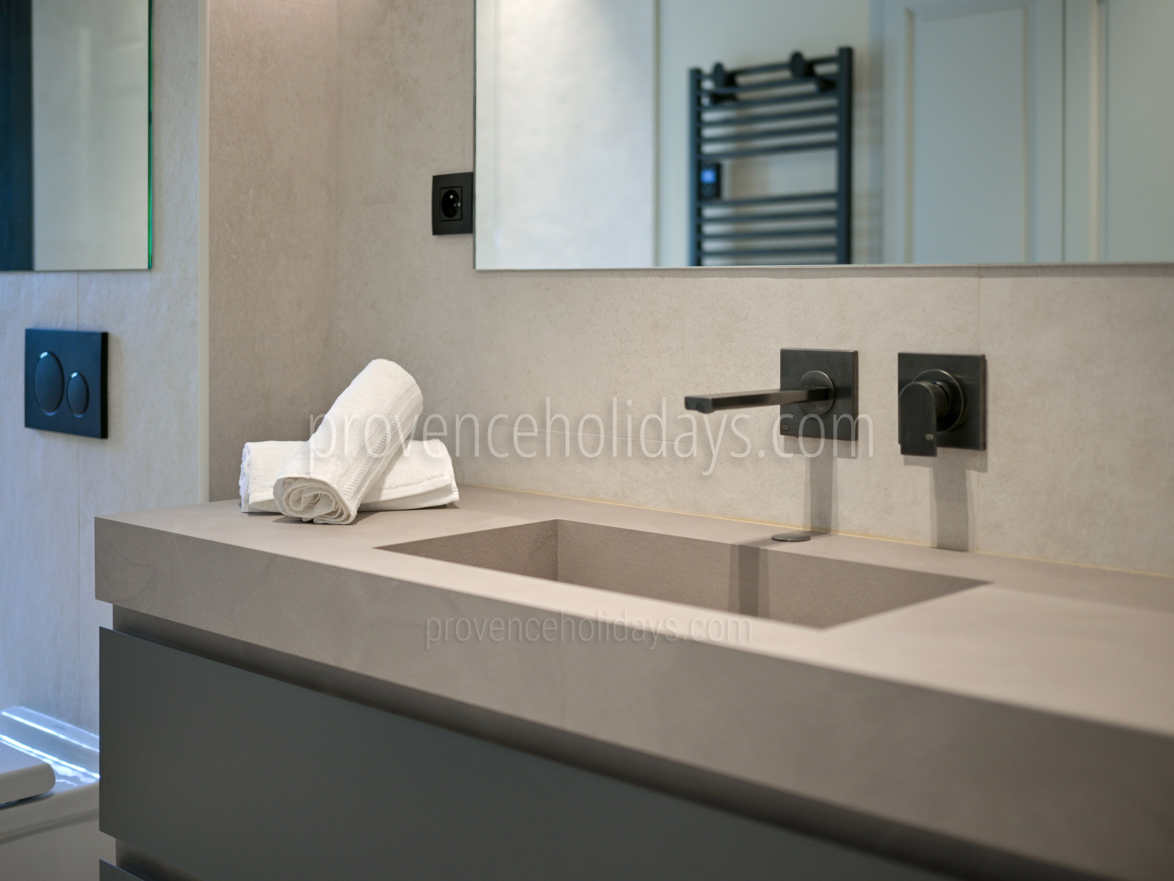31 - Le Moulin: Villa: Bathroom