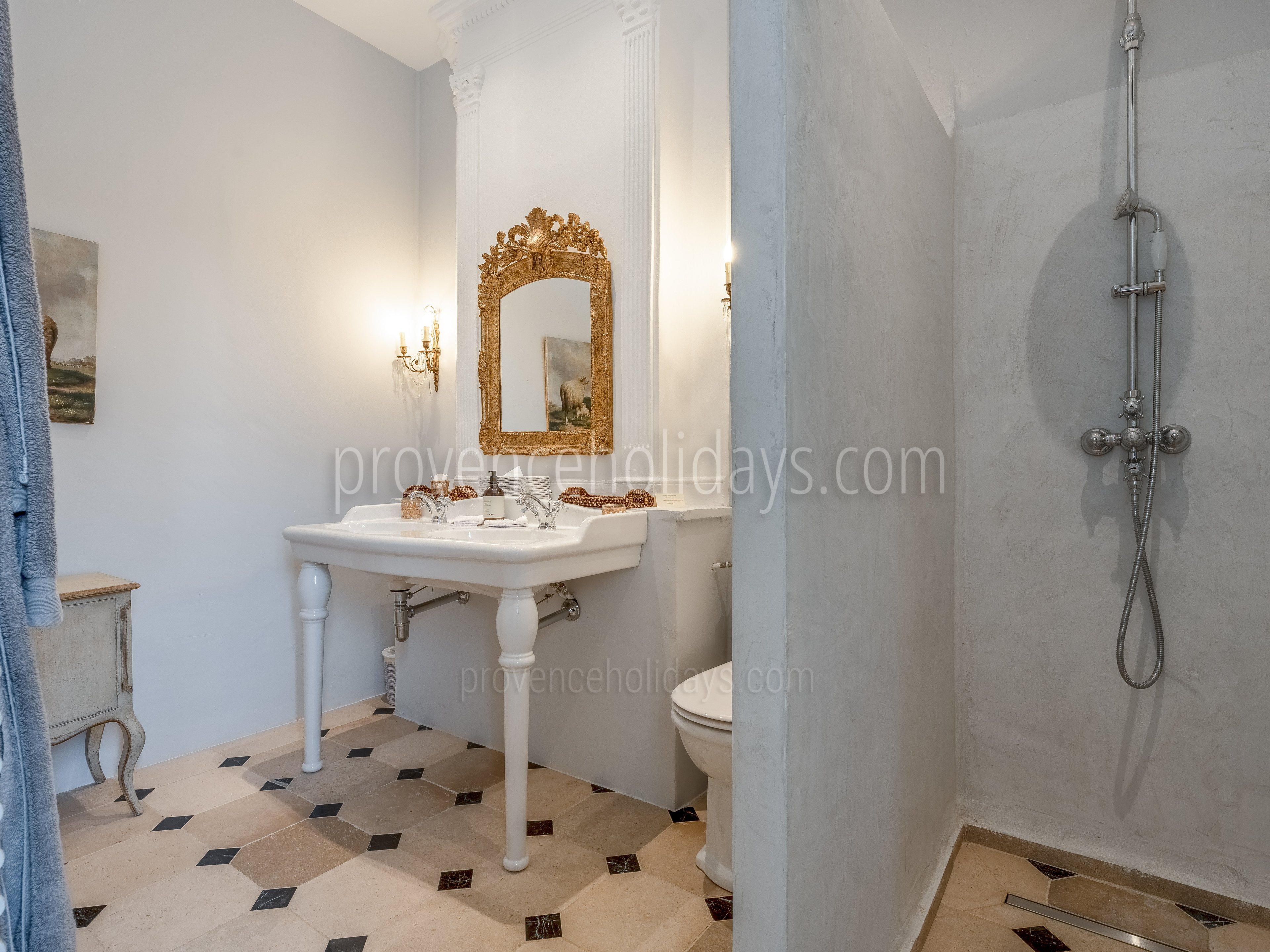 40 - La Bastide Incarnat: Villa: Bathroom 4