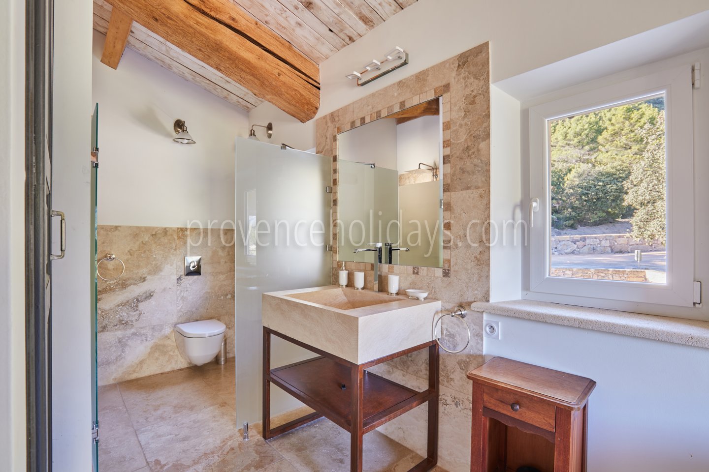 24 - À l\'Ombre de Cézanne: Villa: Bathroom