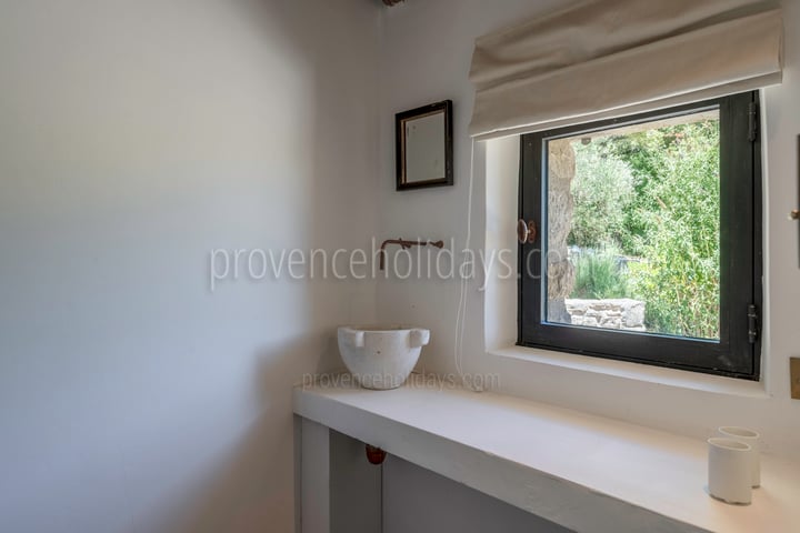 34 - Le Vallon Secret: Villa: Bathroom
