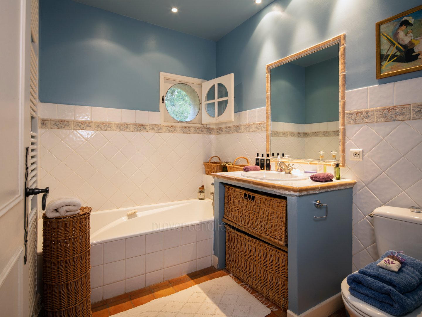 43 - Domaine de Mouriès: Villa: Bathroom