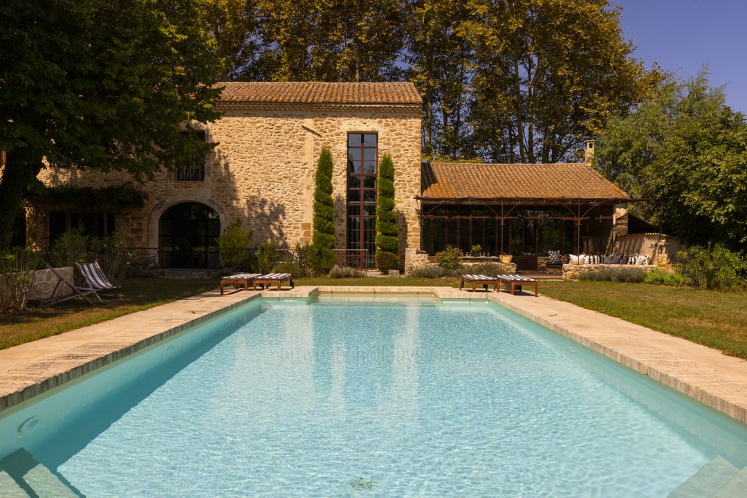 Volledig gerenoveerde boerderij met airconditioning, in de Mont Ventoux streek