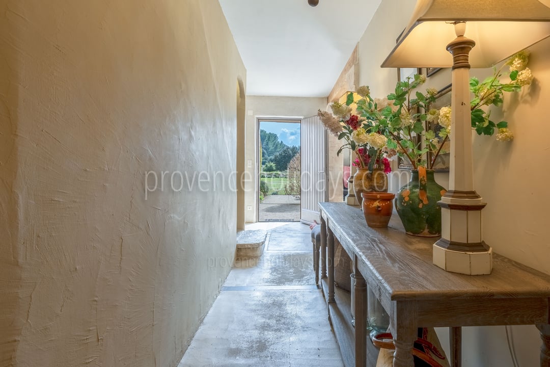 41 - Maison Paradou: Villa: Interior