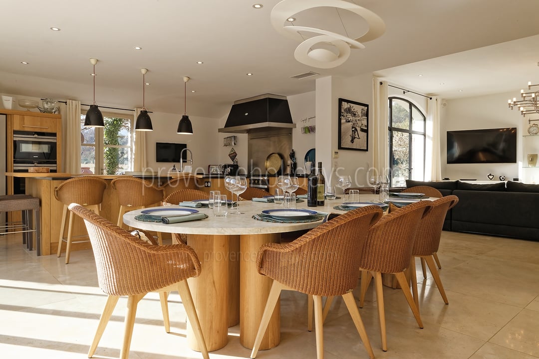 27 - Mas Aurelia: Villa: Interior