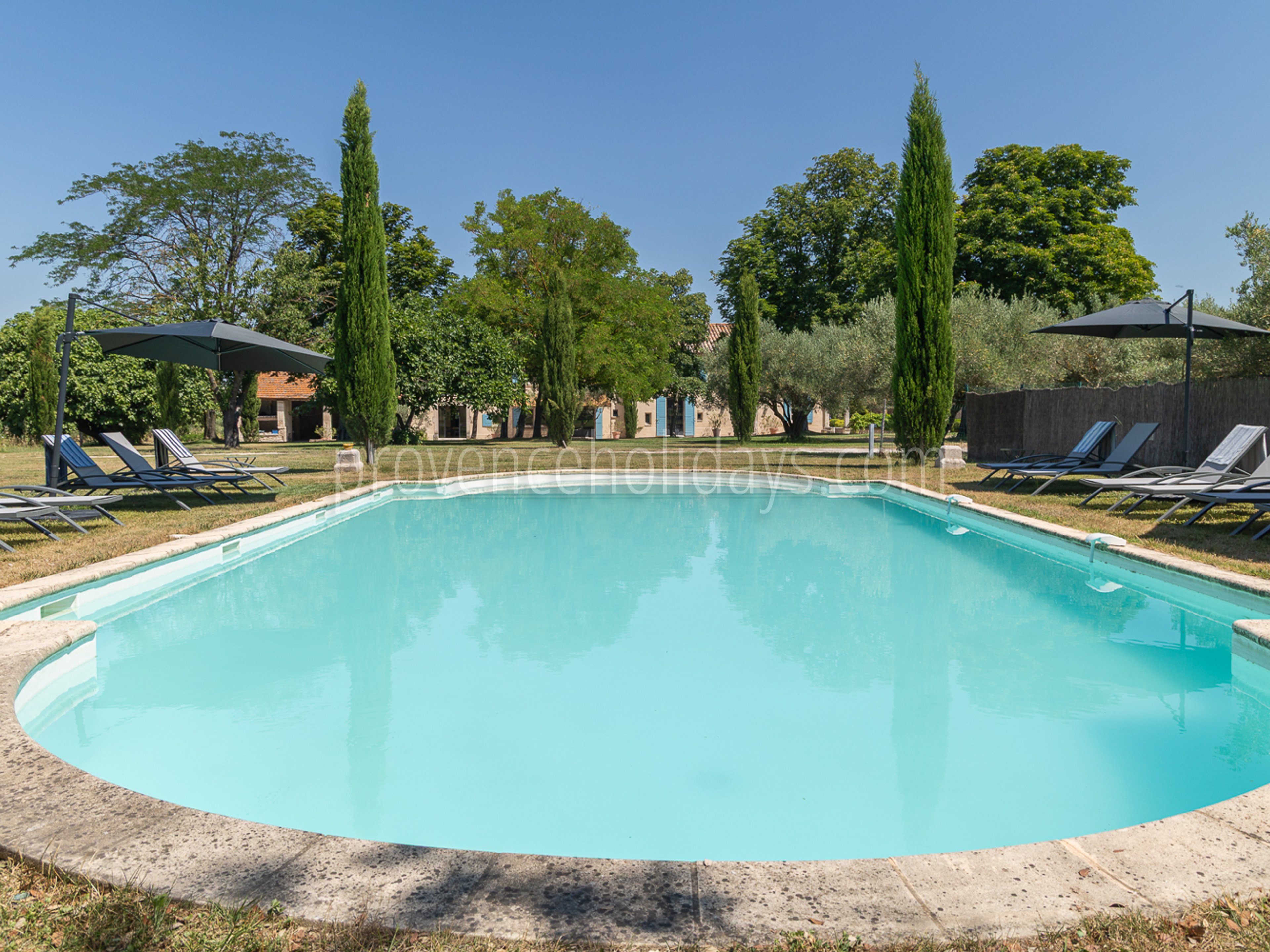 40 - Mas du Lierre: Villa: Pool