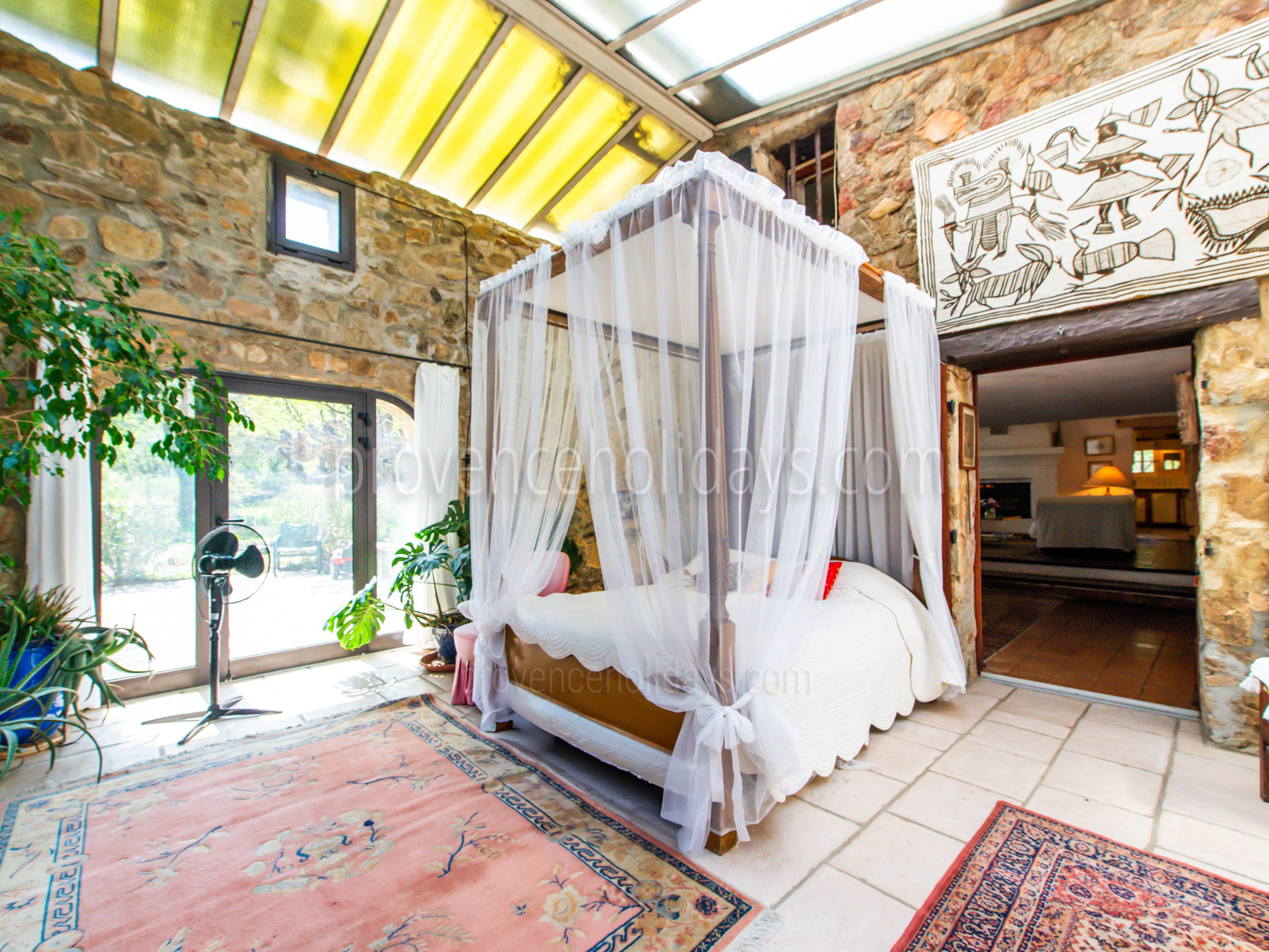 9 - Mas Montval: Villa: Bedroom