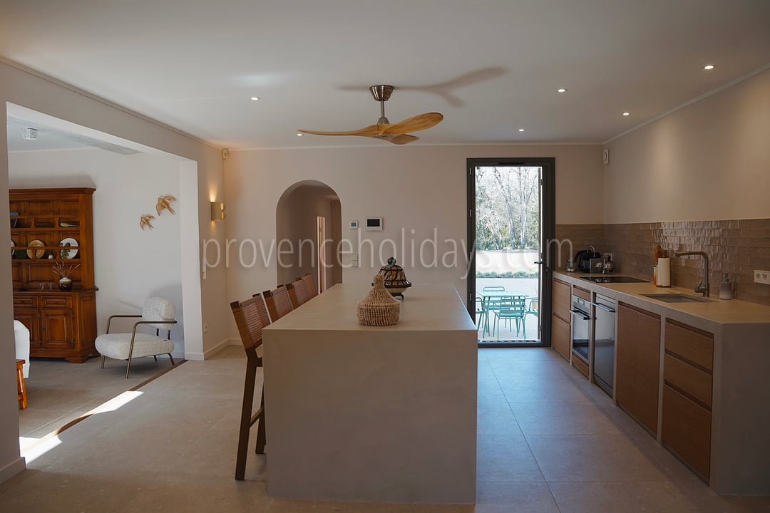 6 - Mas Trabail: Villa: Interior