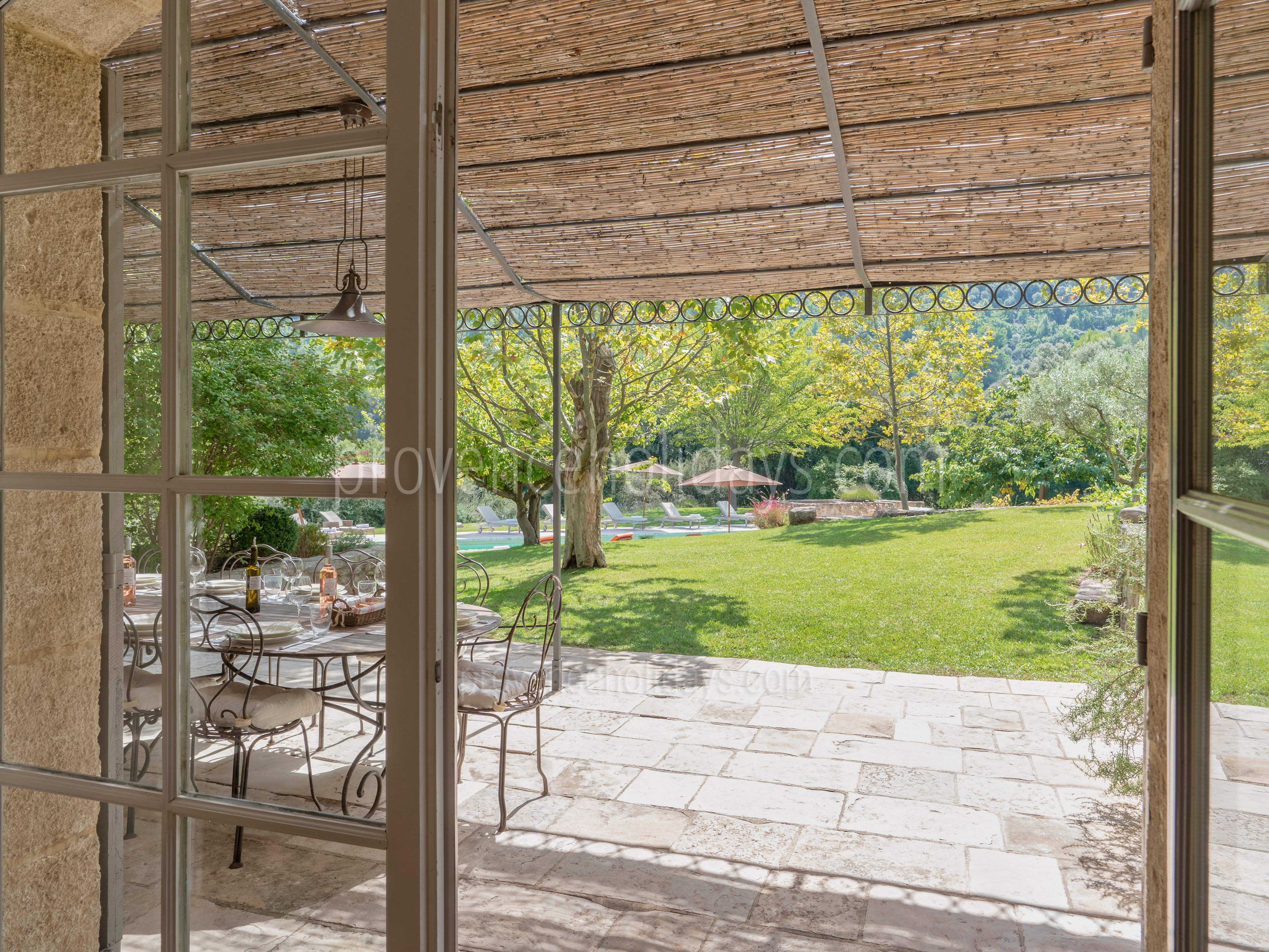 14 - Domaine de la Sainte Victoire: Villa: Exterior