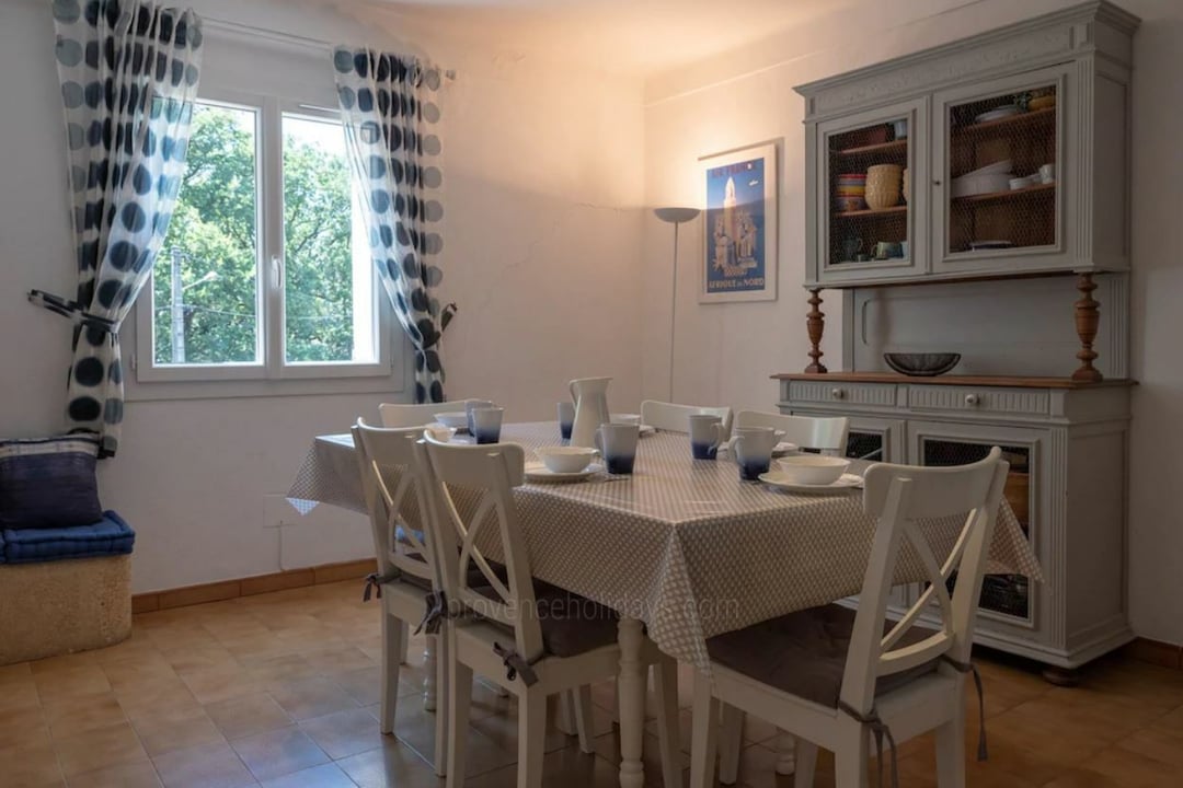 17 - Maison Provence: Villa: Interior