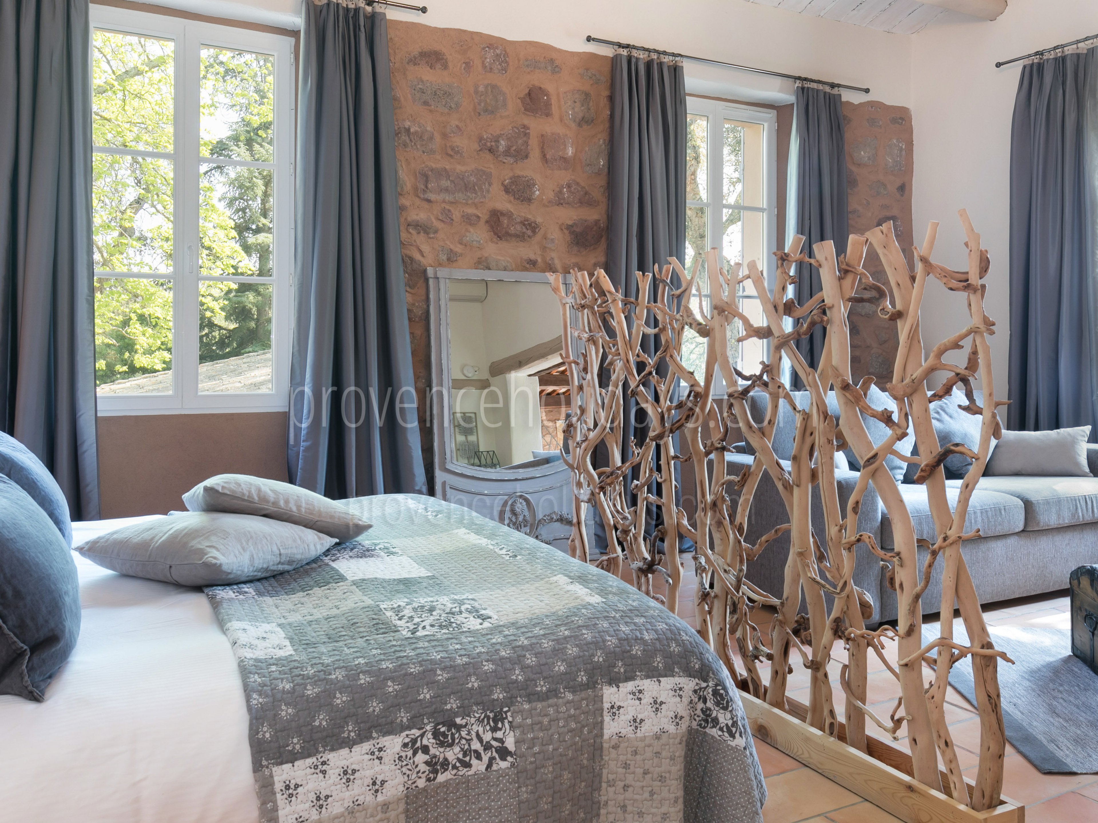 6 - Bastide du Var: Villa: Bedroom