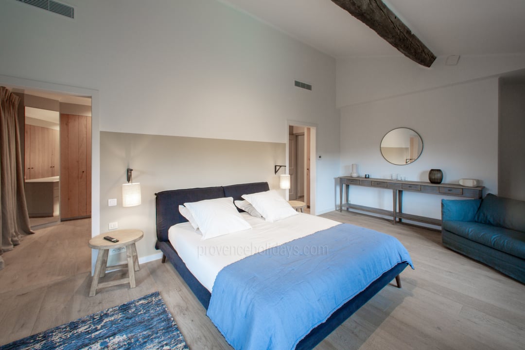 4 - Bergerie des Vignes: Villa: Bedroom