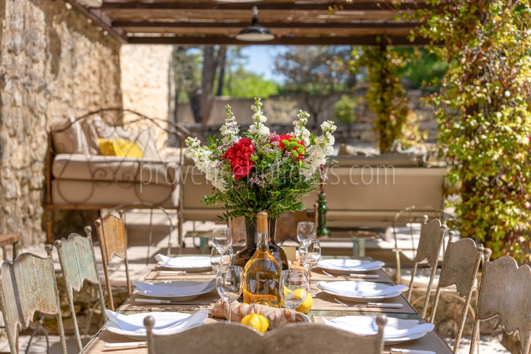 35 - Les Oliviers: Villa: Exterior